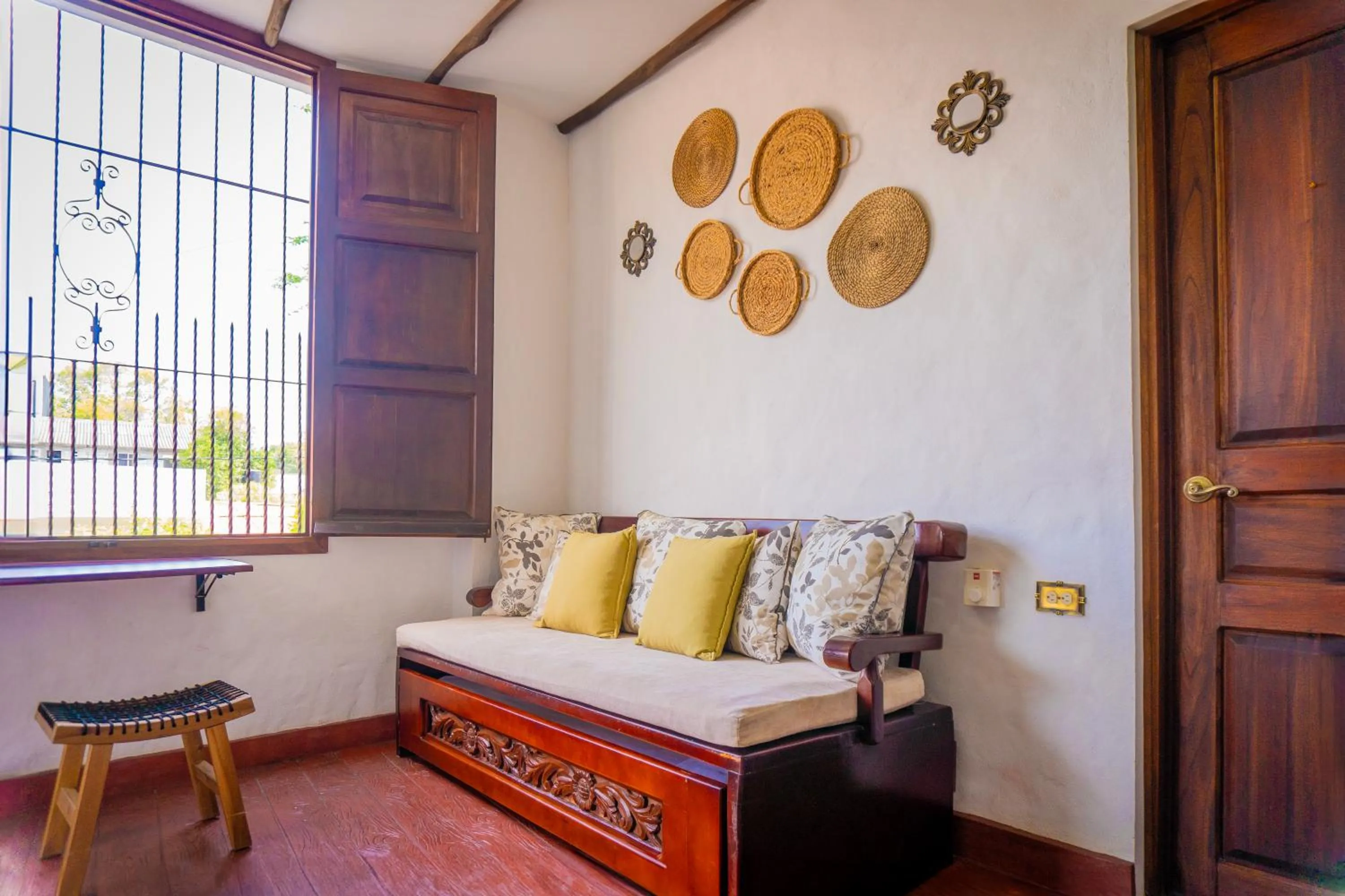 Living room, Bed in Honda Colonial Magdalena Resort
