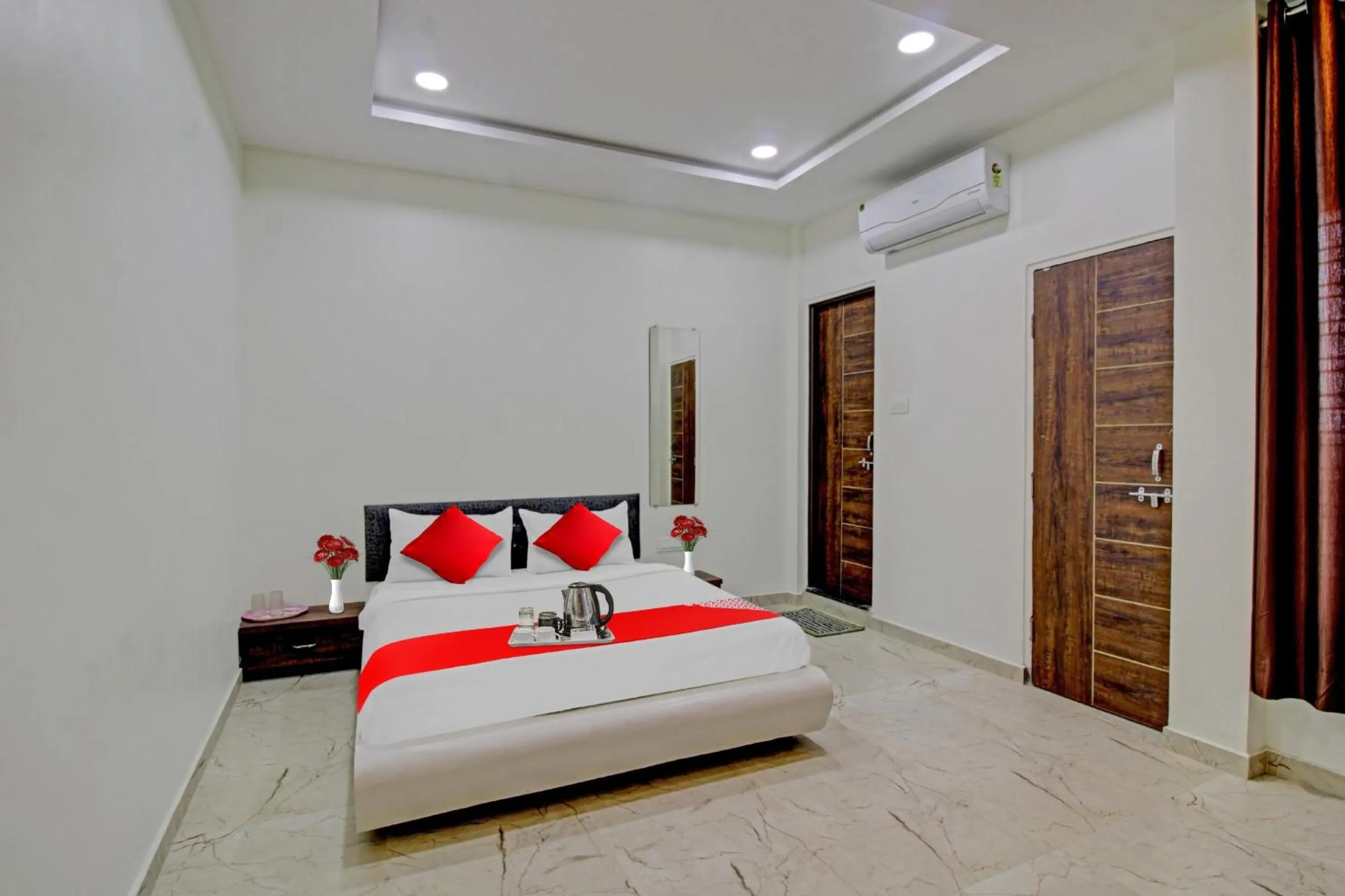 Bedroom, Bed in Hotel O Dhurva Inn