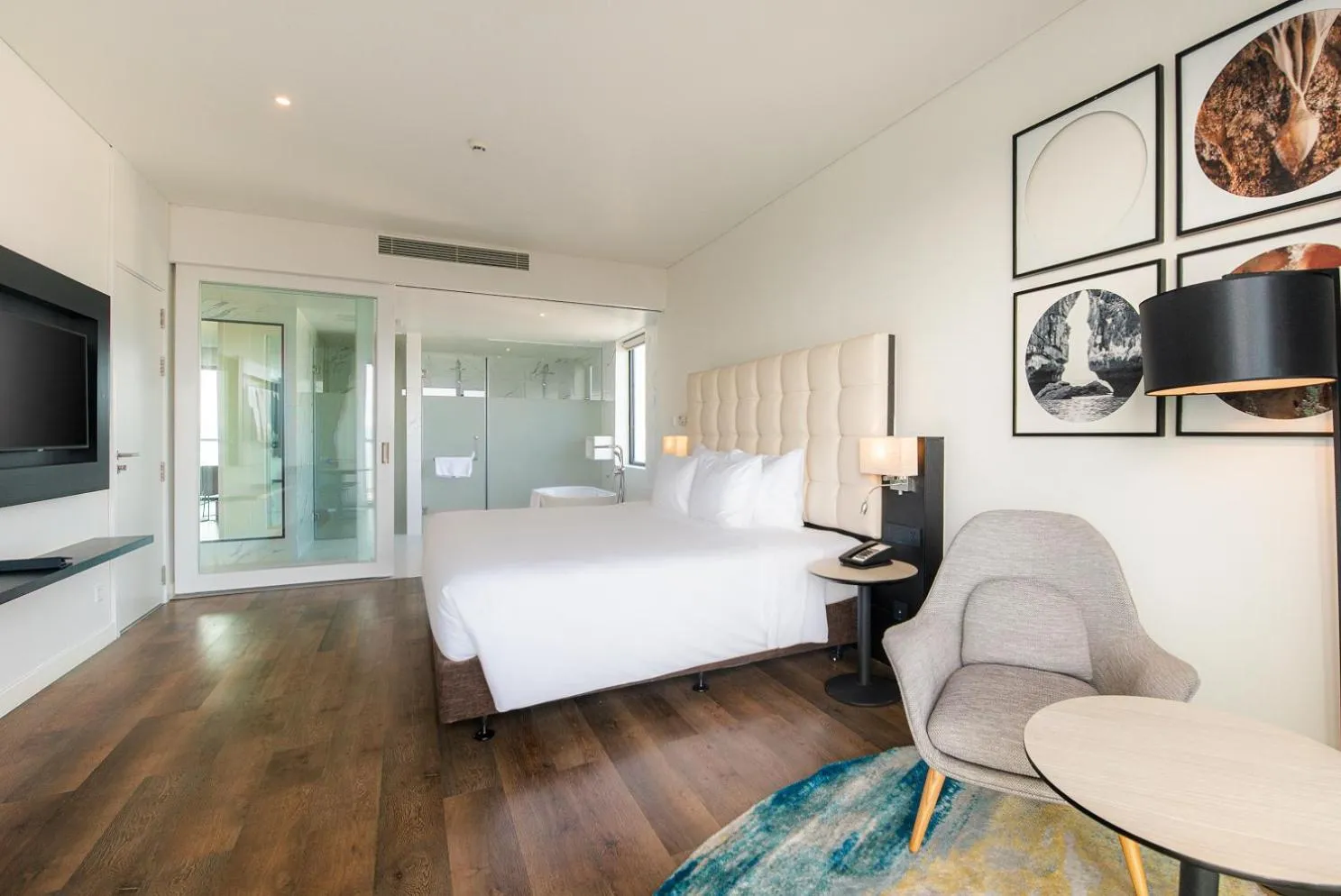 Bed in Hotel Soleil Ha Long, Trademark Collection by Wyndham