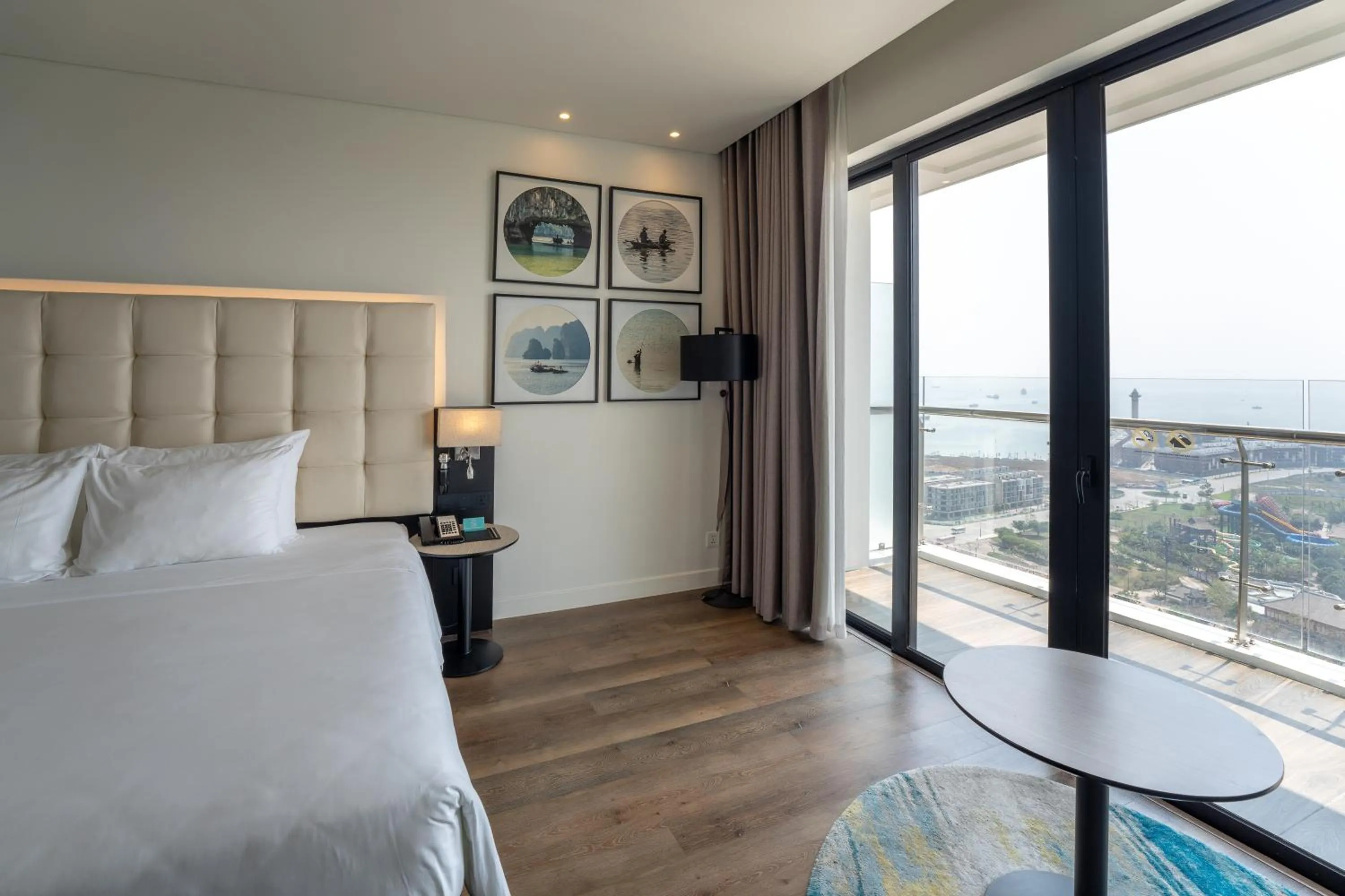 Bed in Hotel Soleil Ha Long, Trademark Collection by Wyndham