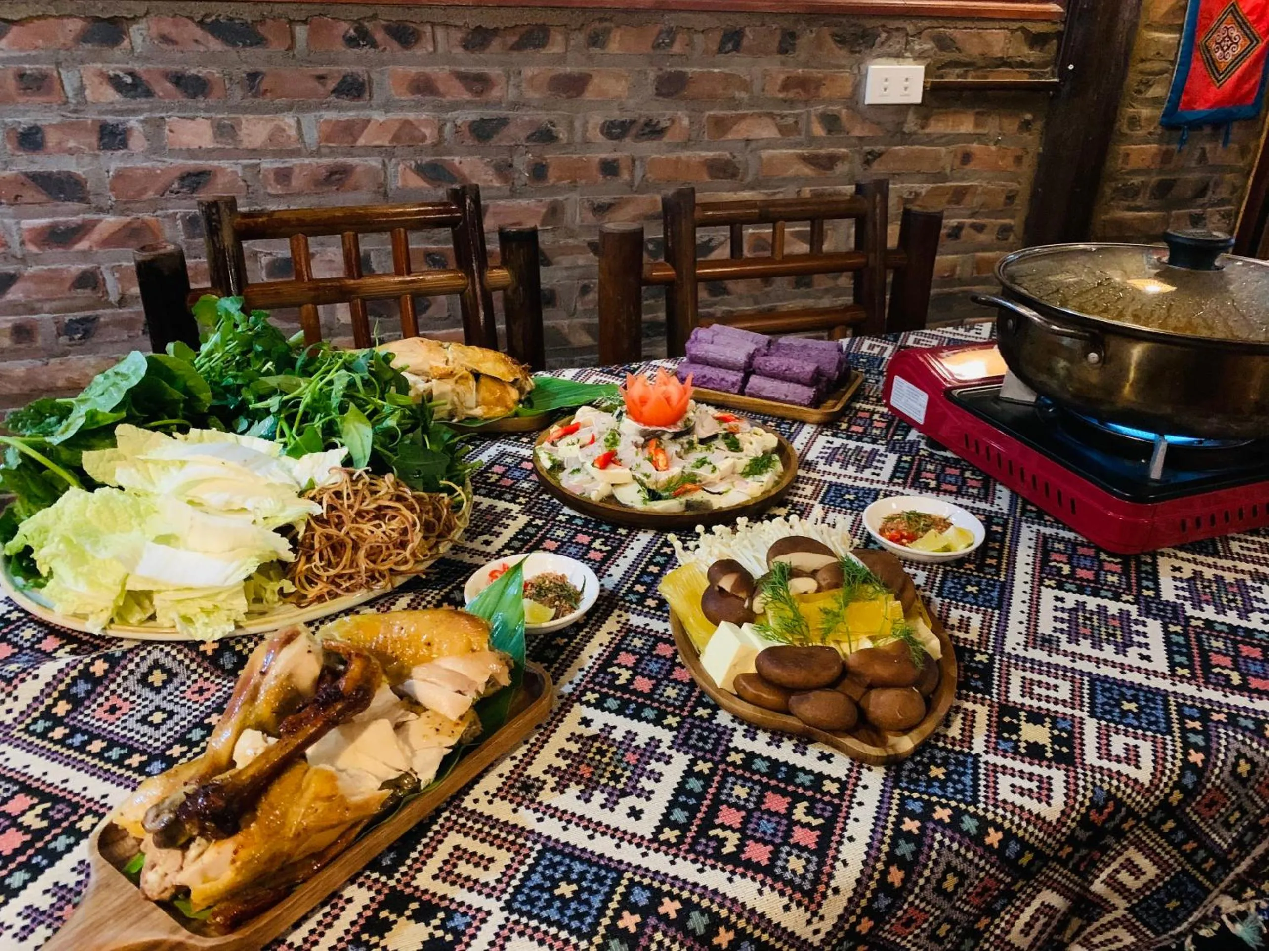 Restaurant/places to eat in Sapa Rosie House