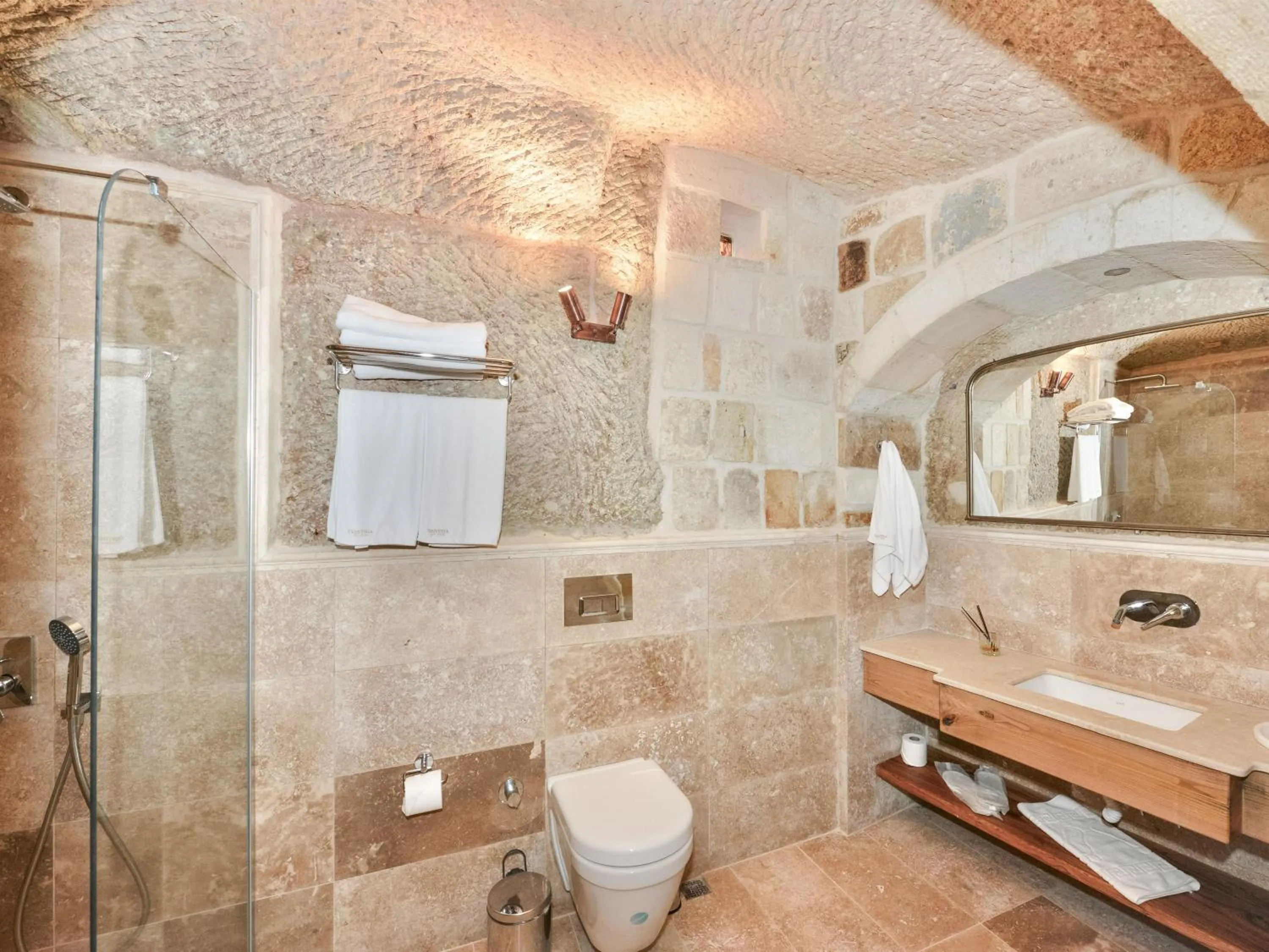 Shower in Evanthia Cave Suites - Special Class