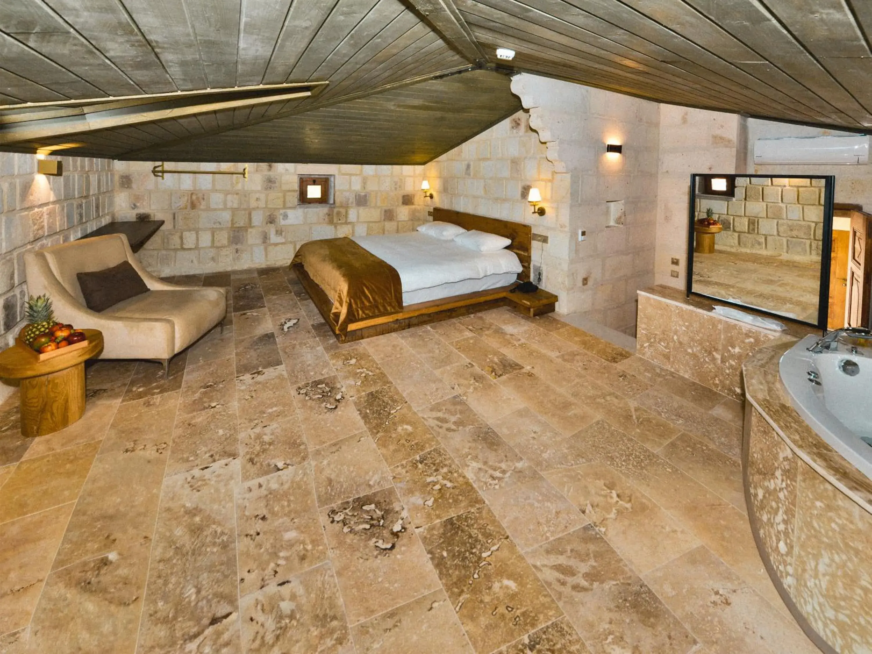 Suite in Evanthia Cave Suites - Special Class Suite in Evanthia Cave Suites - Special Class