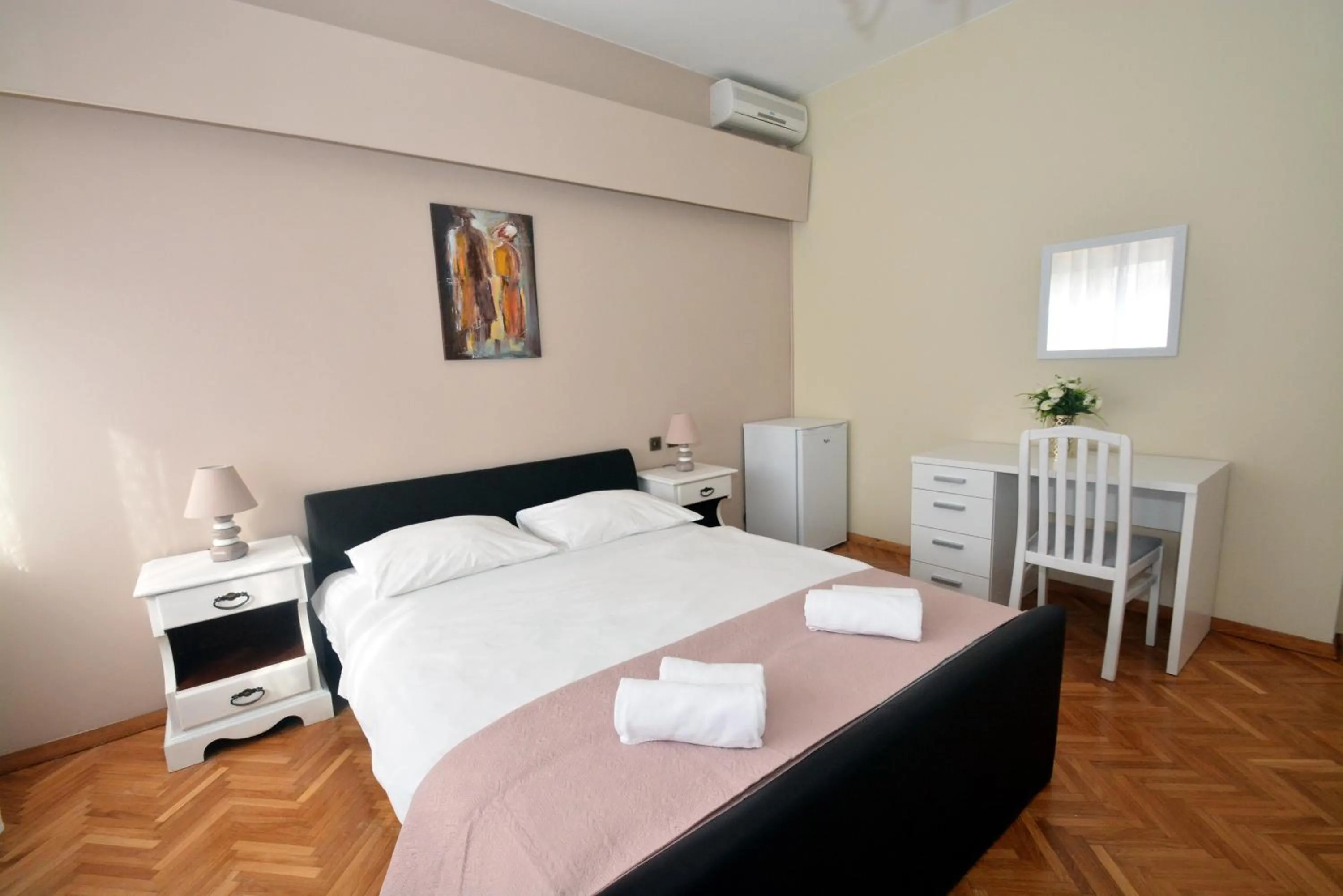 Photo of the whole room, Bed in Guesthouse Kamen Kuća