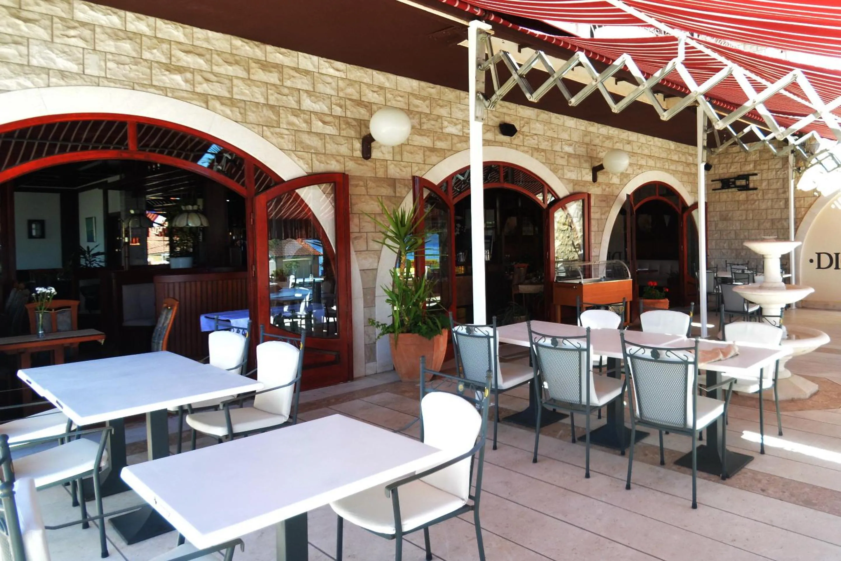 Restaurant/places to eat in Guesthouse Kamen Kuća