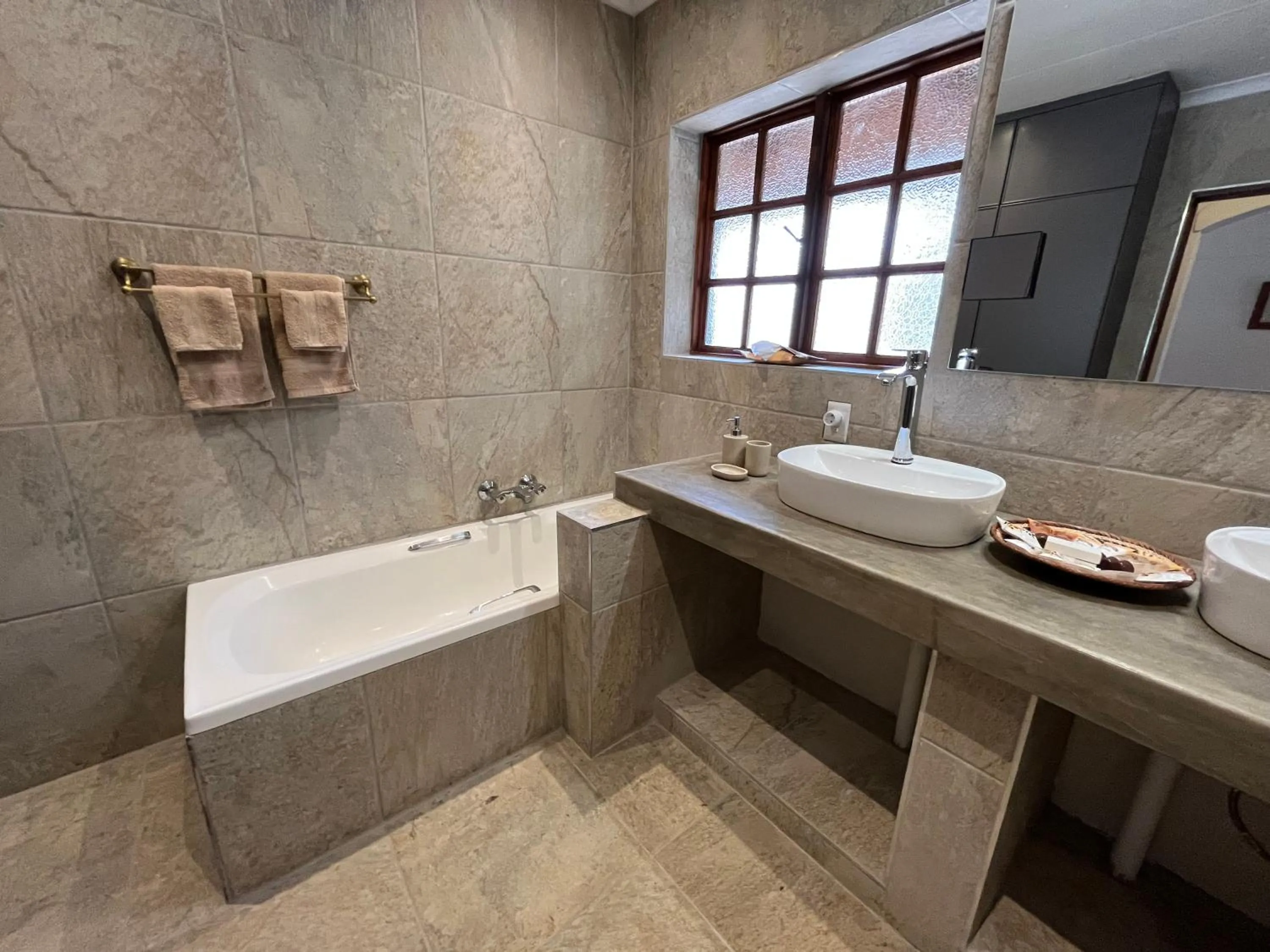 Bathroom in MILIMA Big 5 Safari Lodge