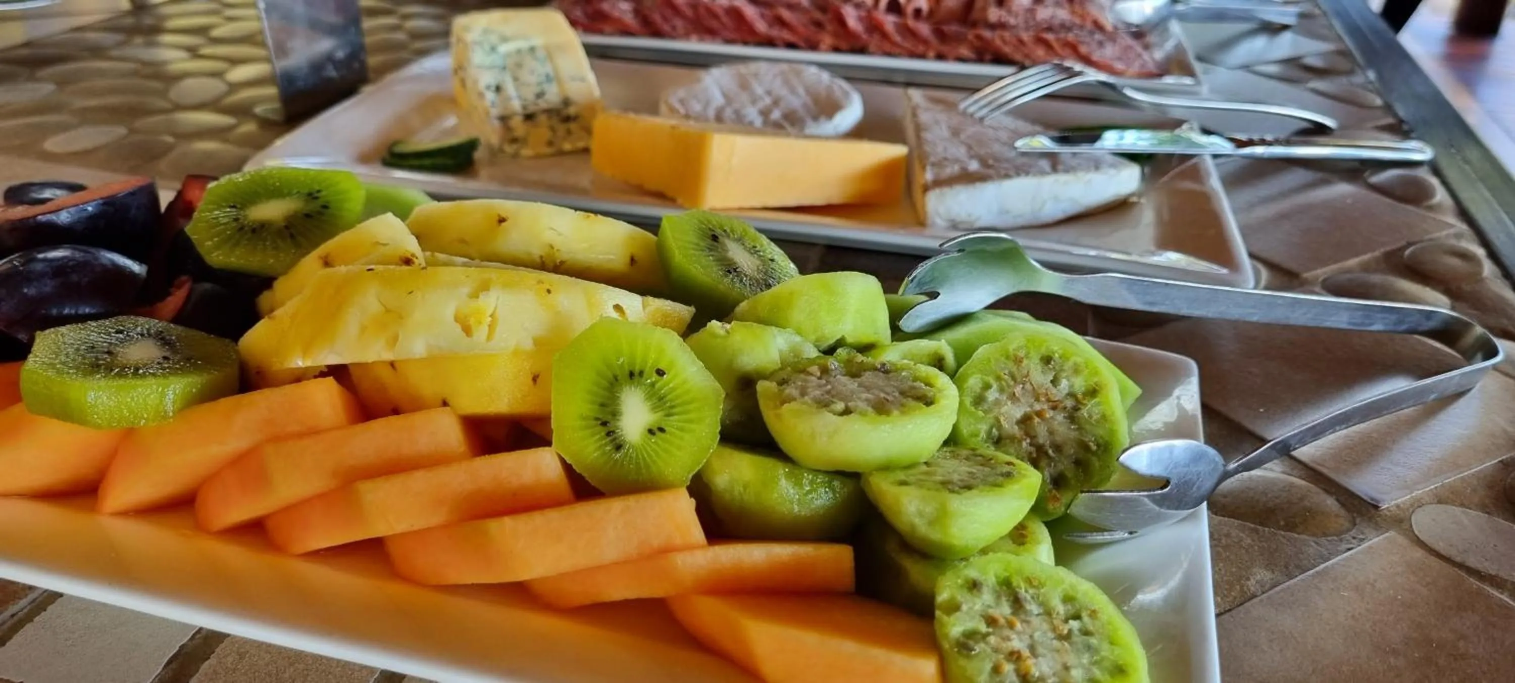 Food in MILIMA Big 5 Safari Lodge