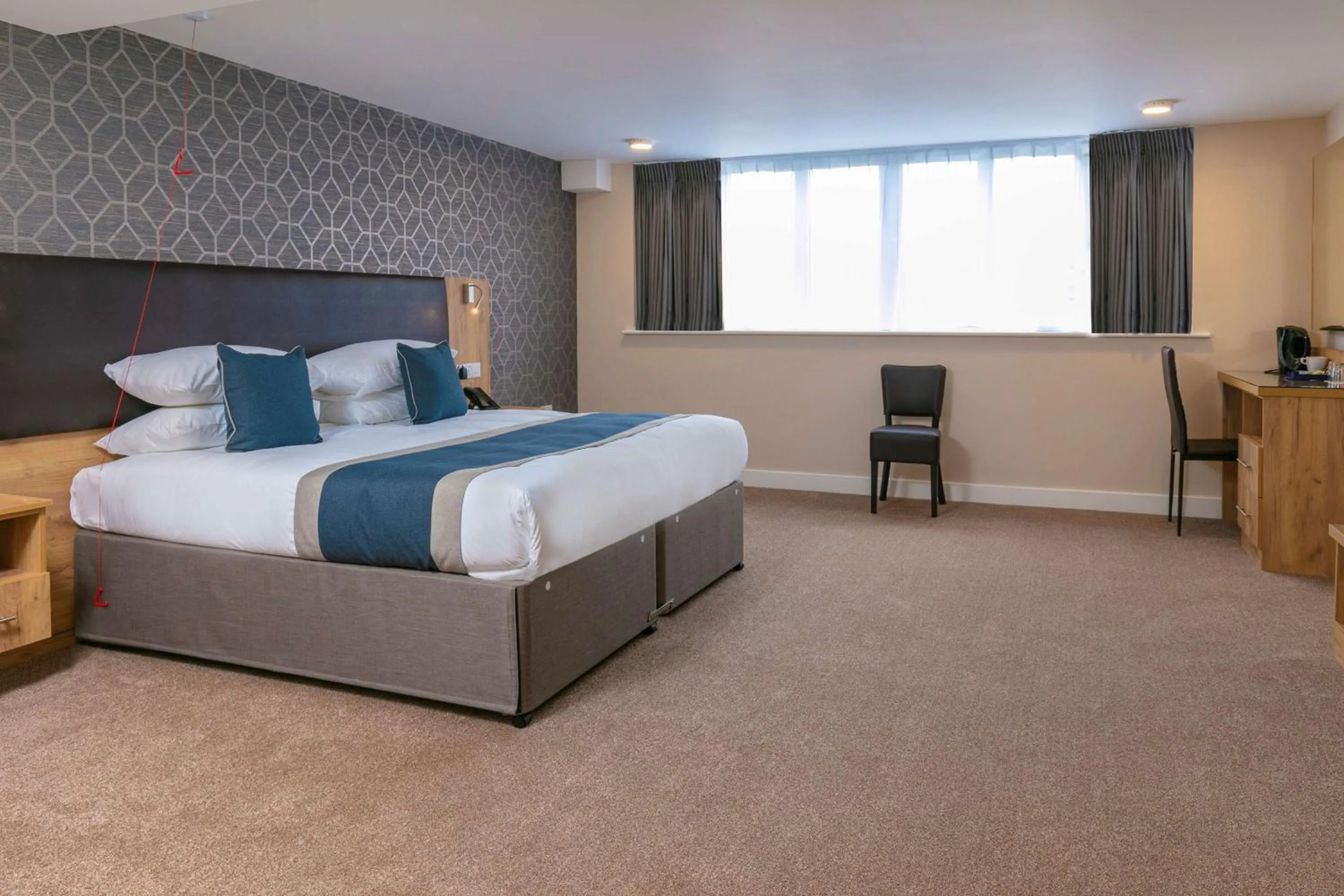 Bedroom, Bed in Best Western Northfields Ealing Hotel