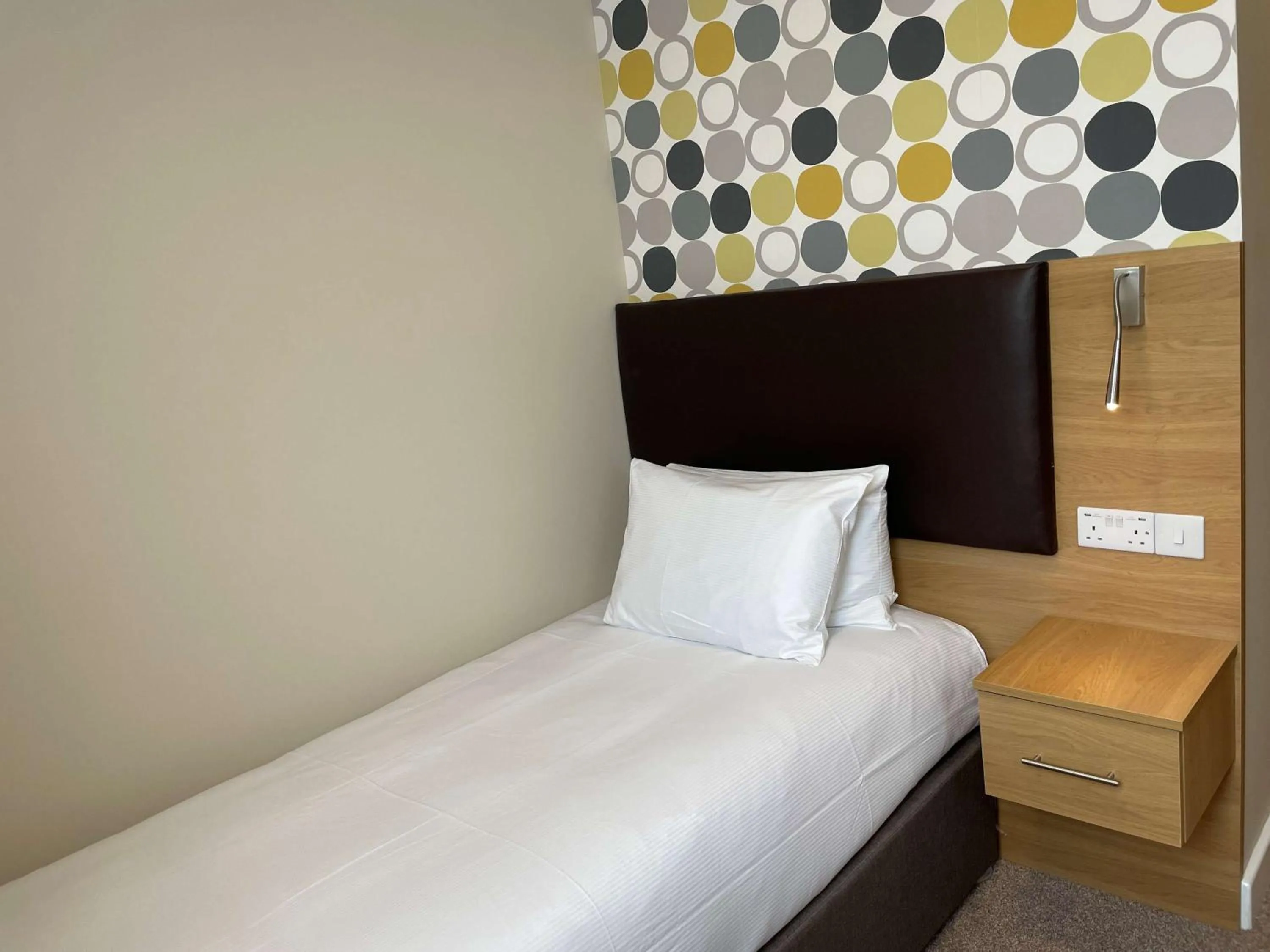 Bedroom, Bed in Best Western Northfields Ealing Hotel