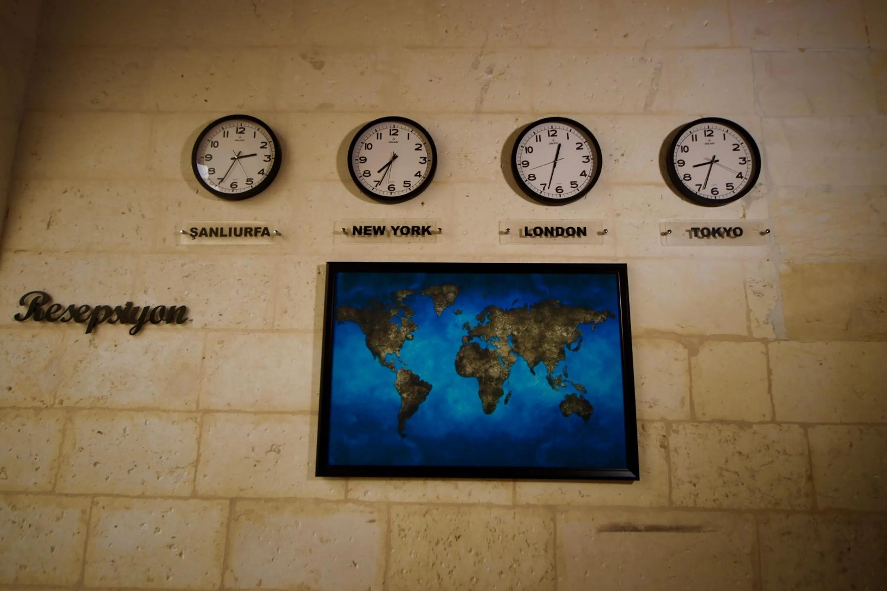 Lobby or reception in Kaliruha Hotel