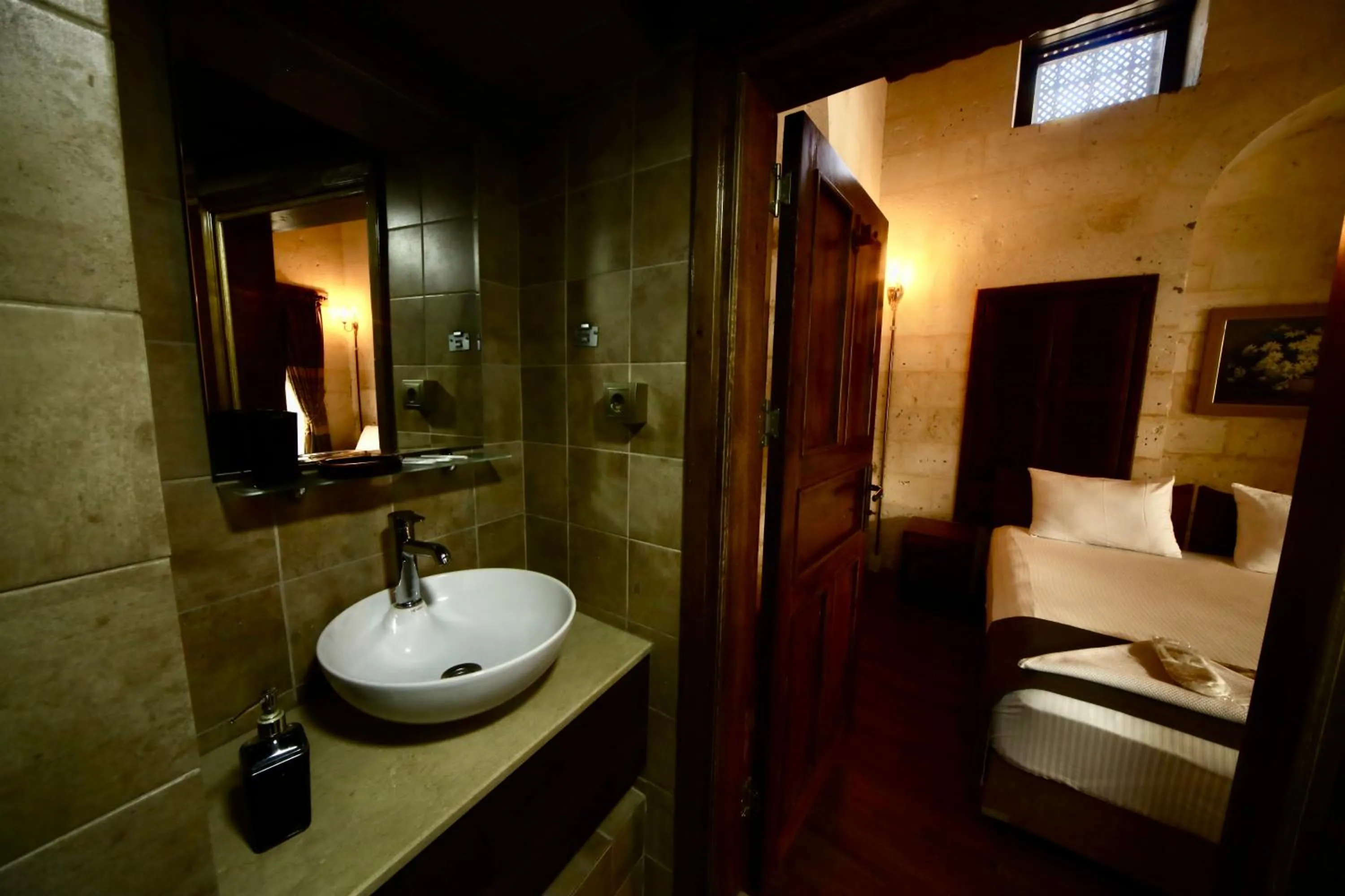 Bathroom in Kaliruha Hotel