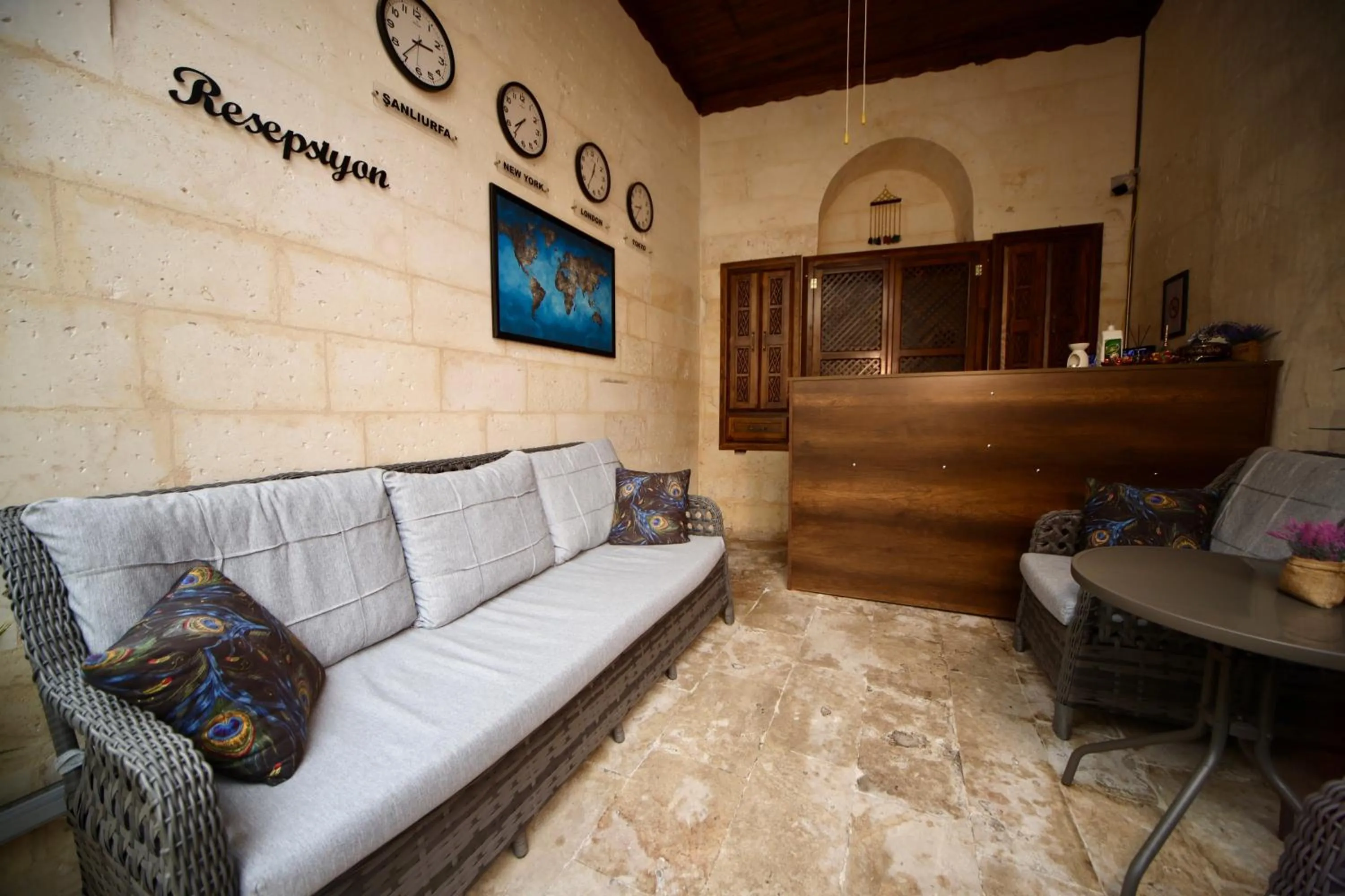 Lobby or reception in Kaliruha Hotel