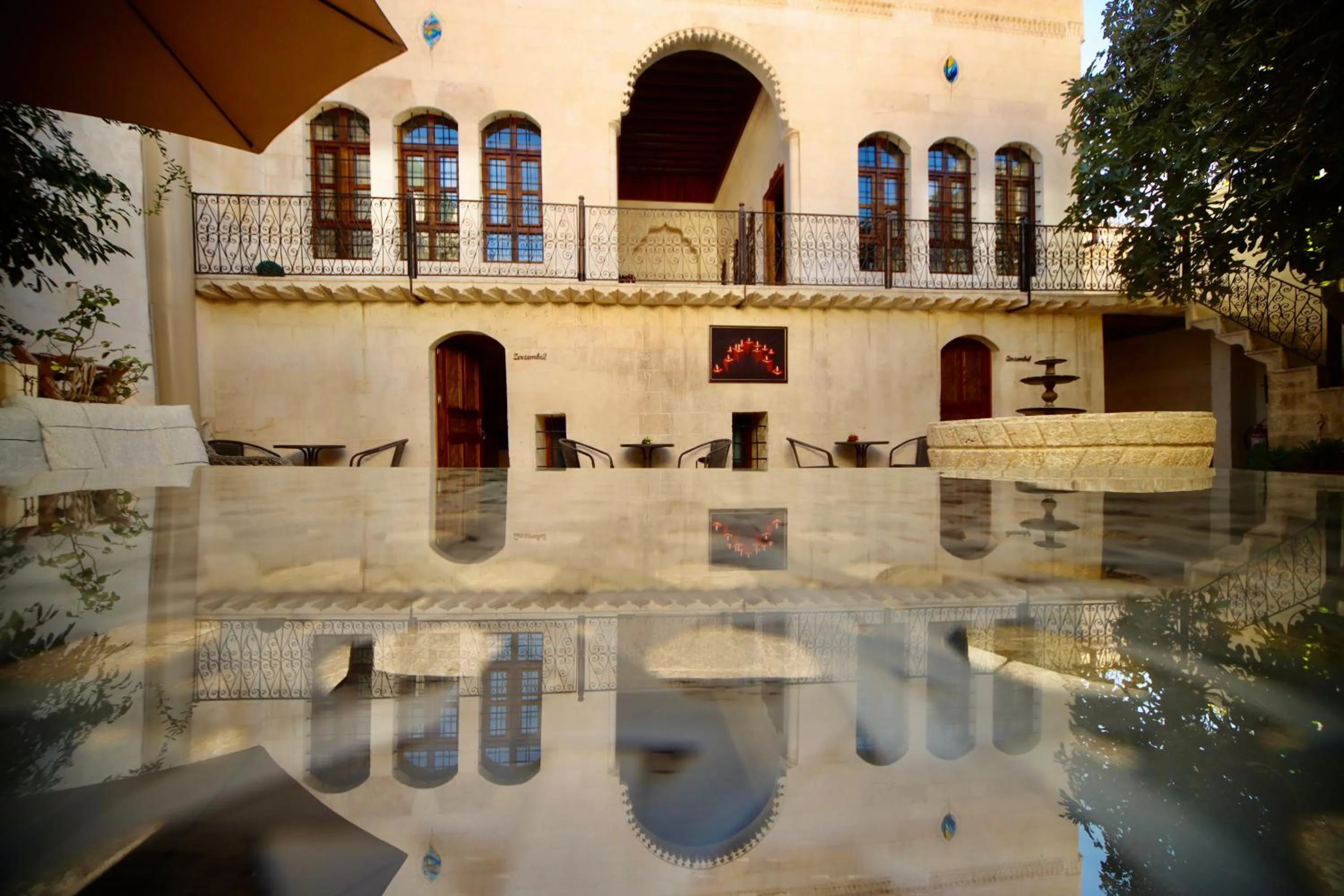 Inner courtyard view in Kaliruha Hotel