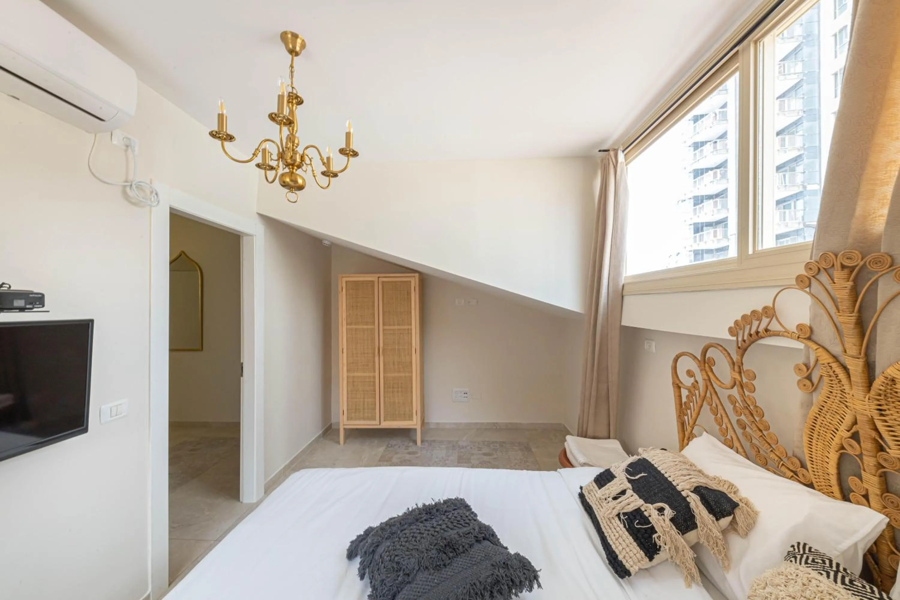 Bedroom in Tish Hotel