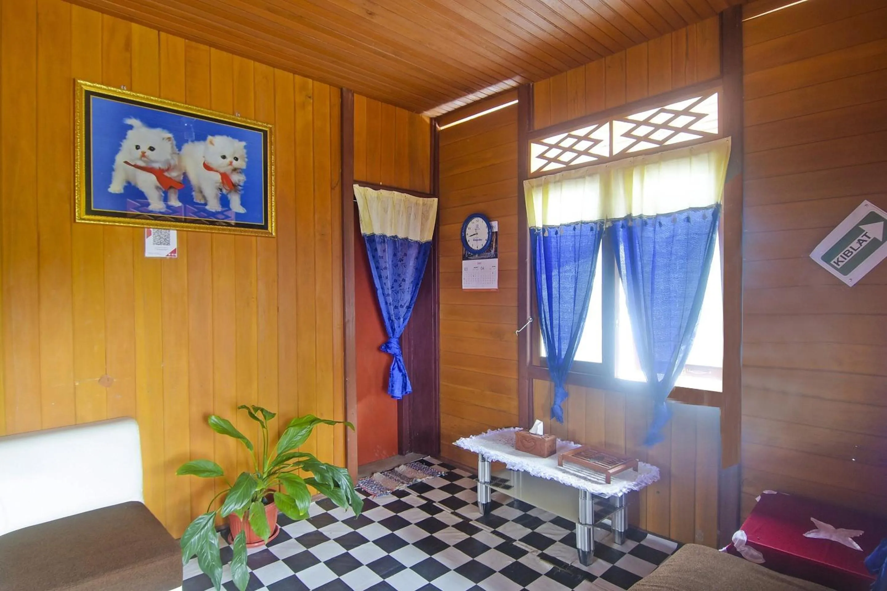 Bedroom in Hotel O Pulisan Ekowisata Homestay Near Wisata Pantai Desa Pulisan (Pulisan Beach Tour)