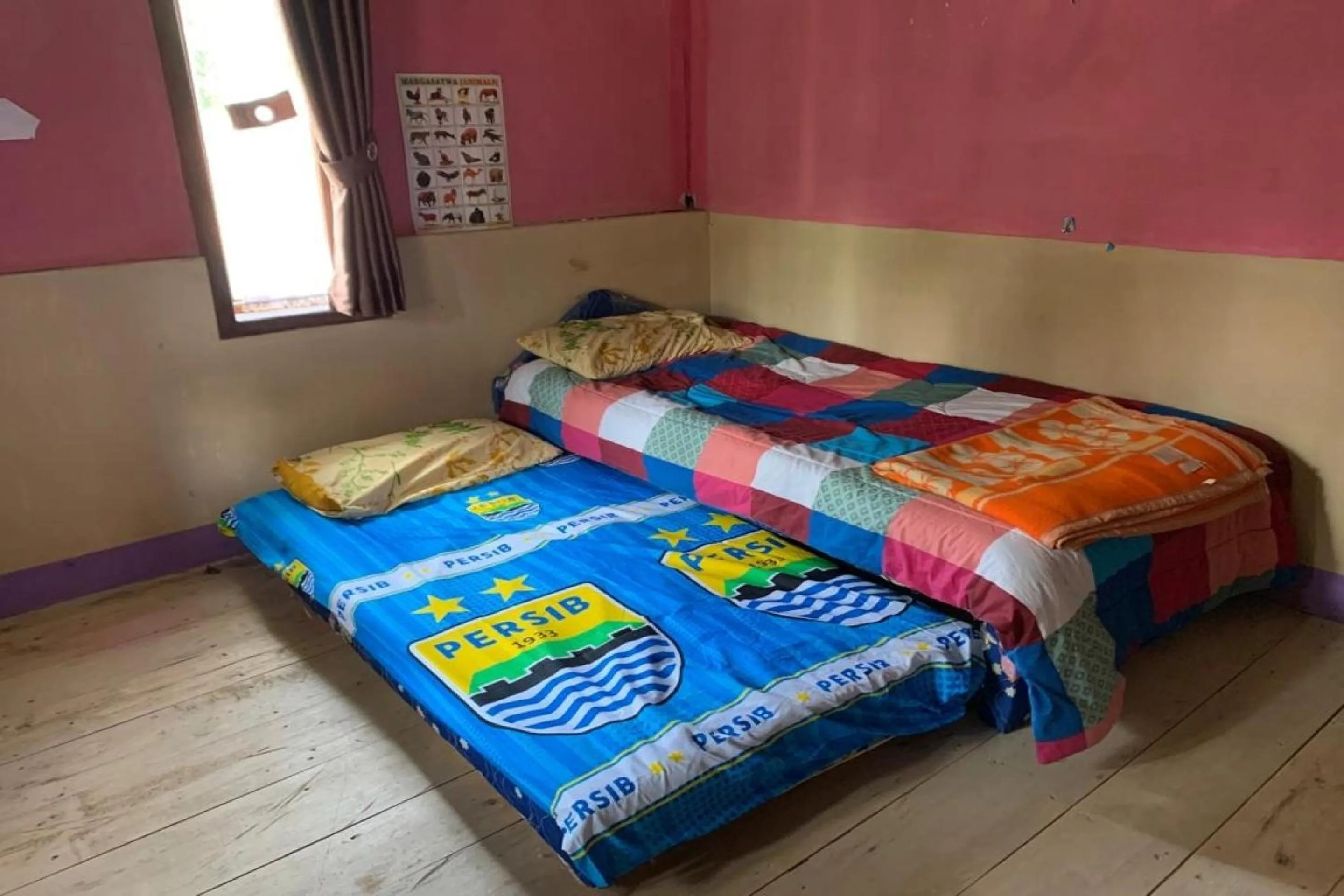 Bedroom, Bed in Hotel O Desa Wisata TarajuNearGunung Panggung