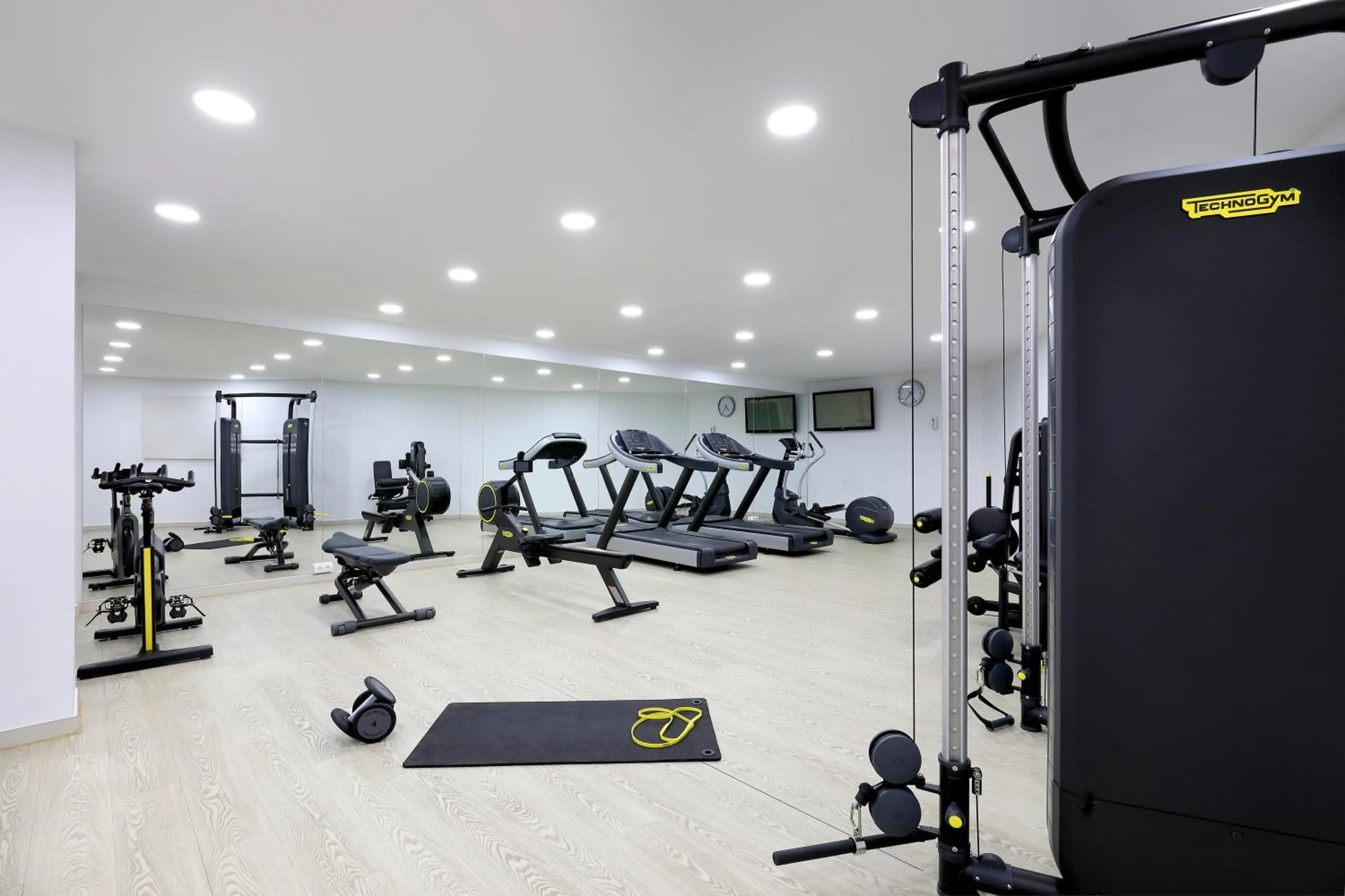 Fitness centre/facilities in Blanco Hotel Formentera