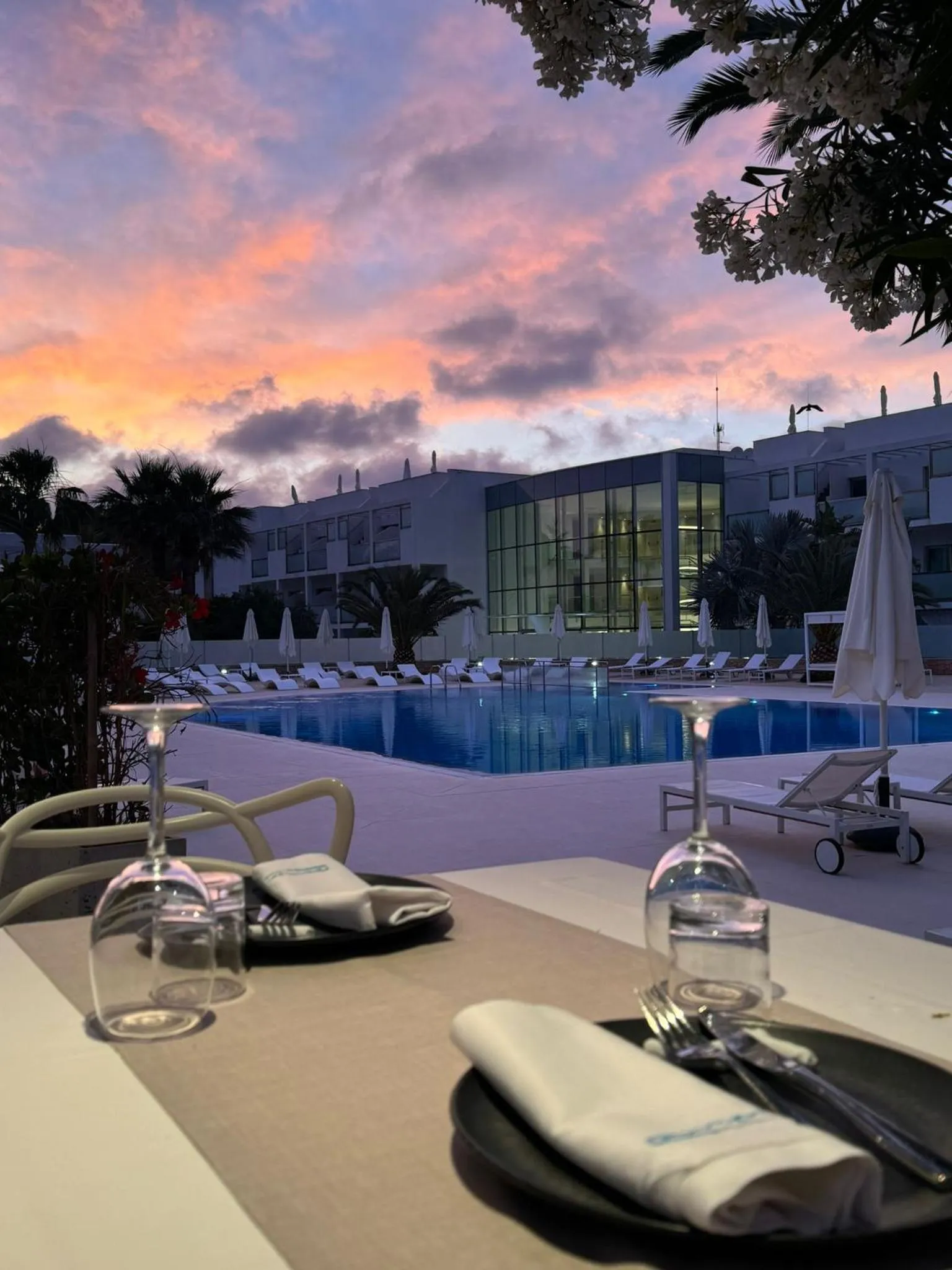 Restaurant/places to eat in Blanco Hotel Formentera