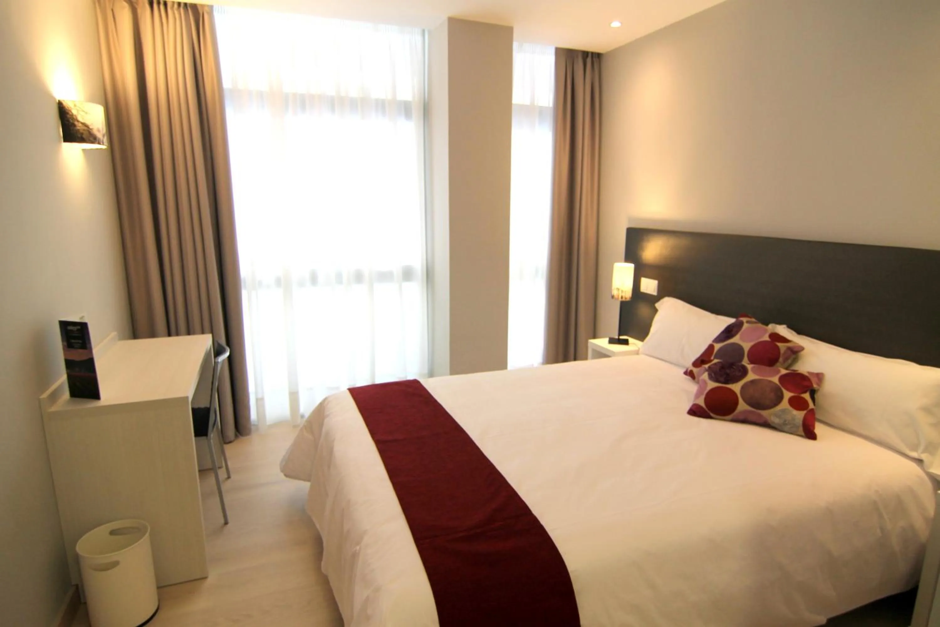 Photo of the whole room, Bed in Hostal Aslyp 114