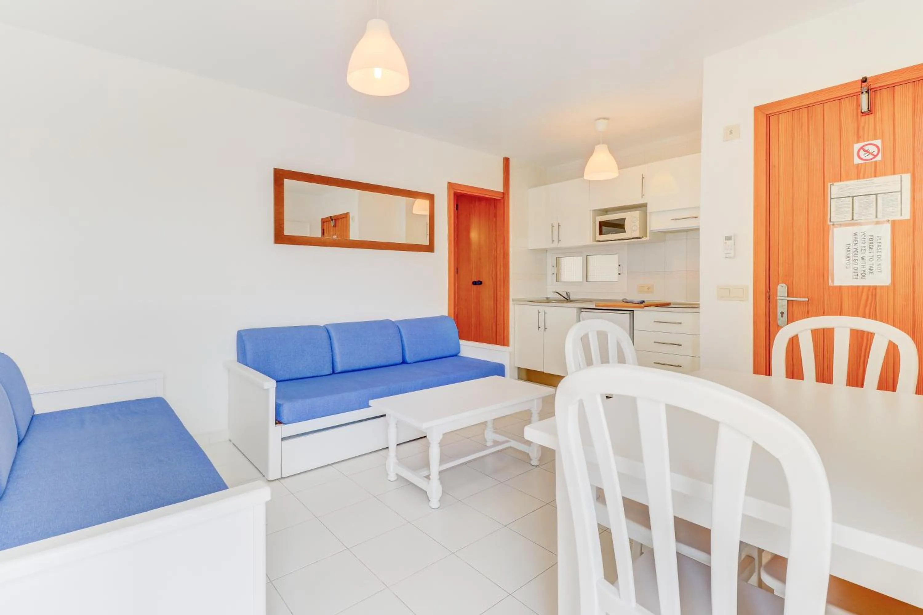 Kitchen or kitchenette in Apartamentos Llevant