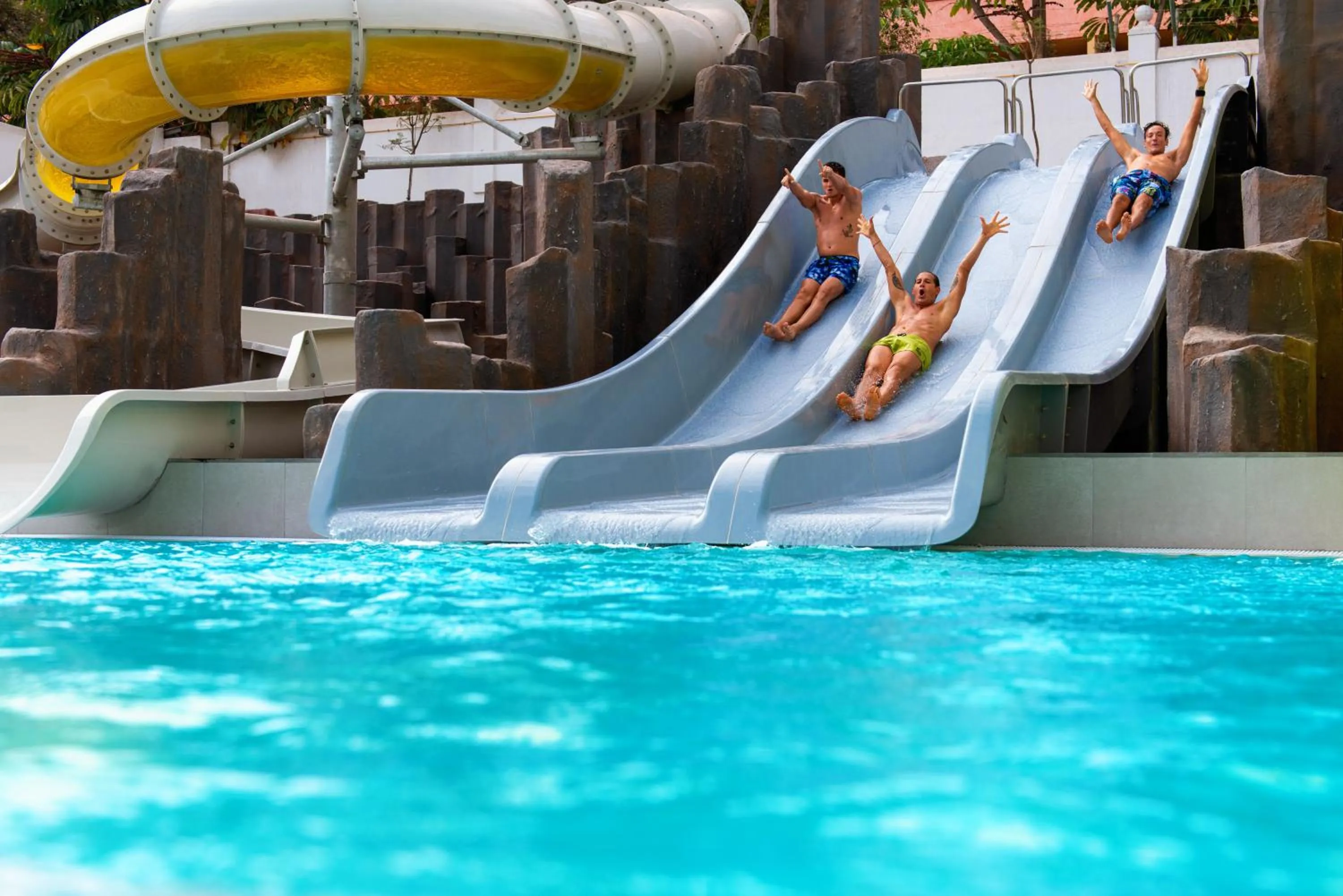 Aqua park in Spring Hotel Bitácora