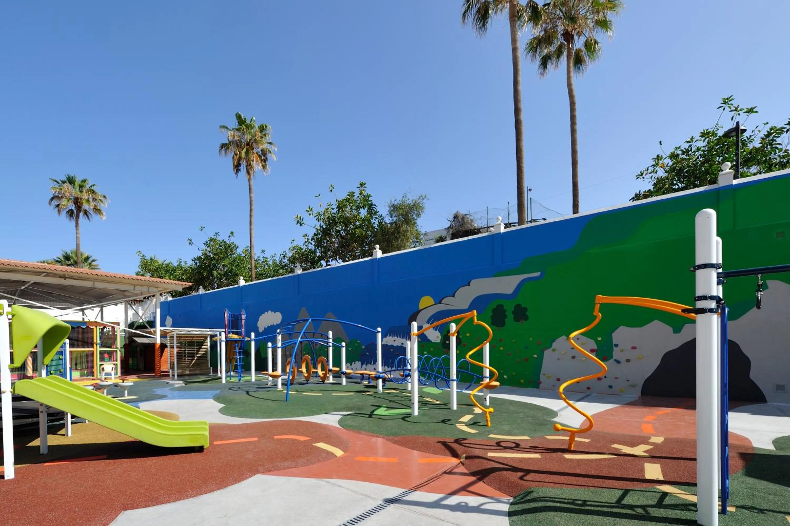 Children play ground in Spring Hotel Bitácora