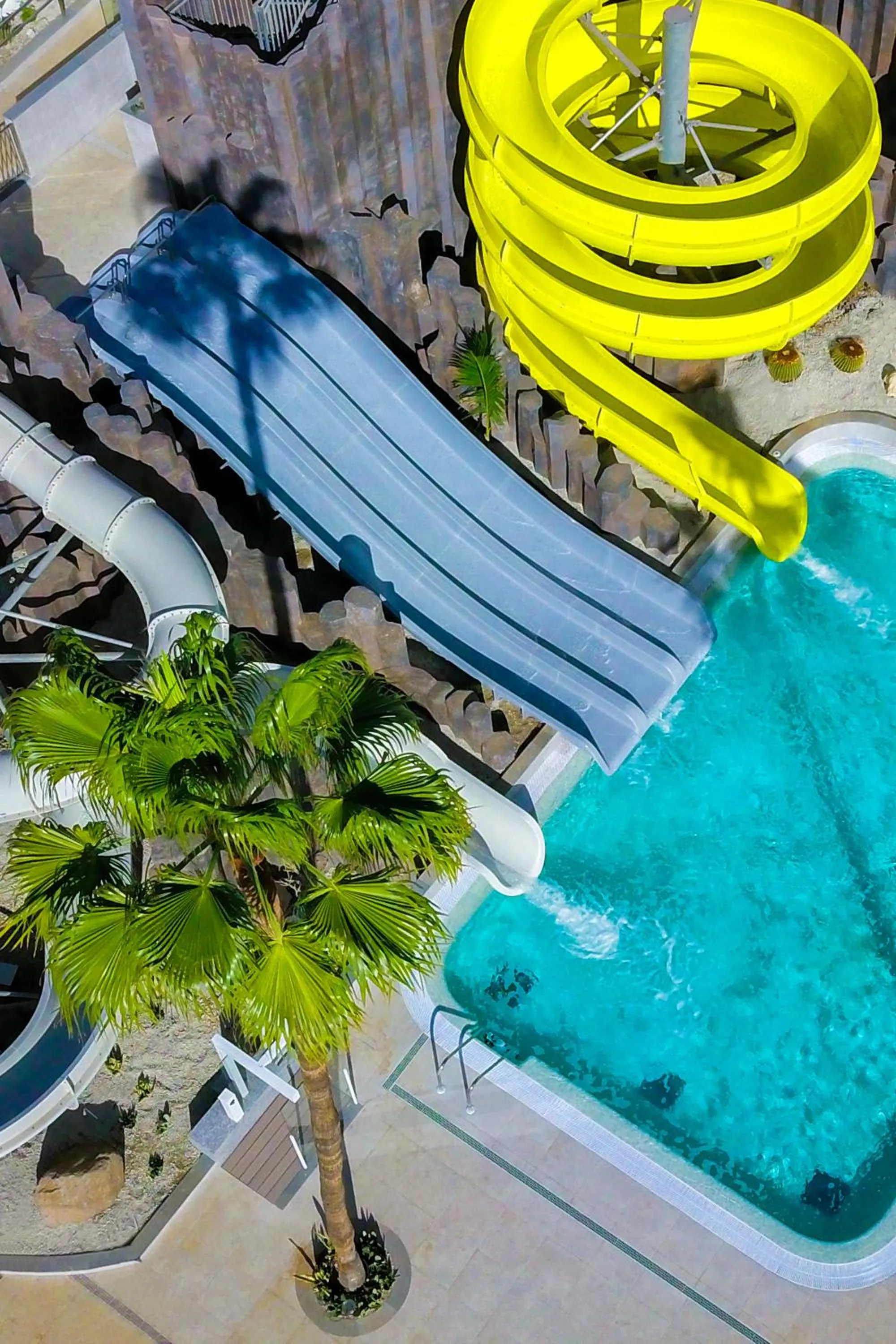 Aqua park in Spring Hotel Bitácora