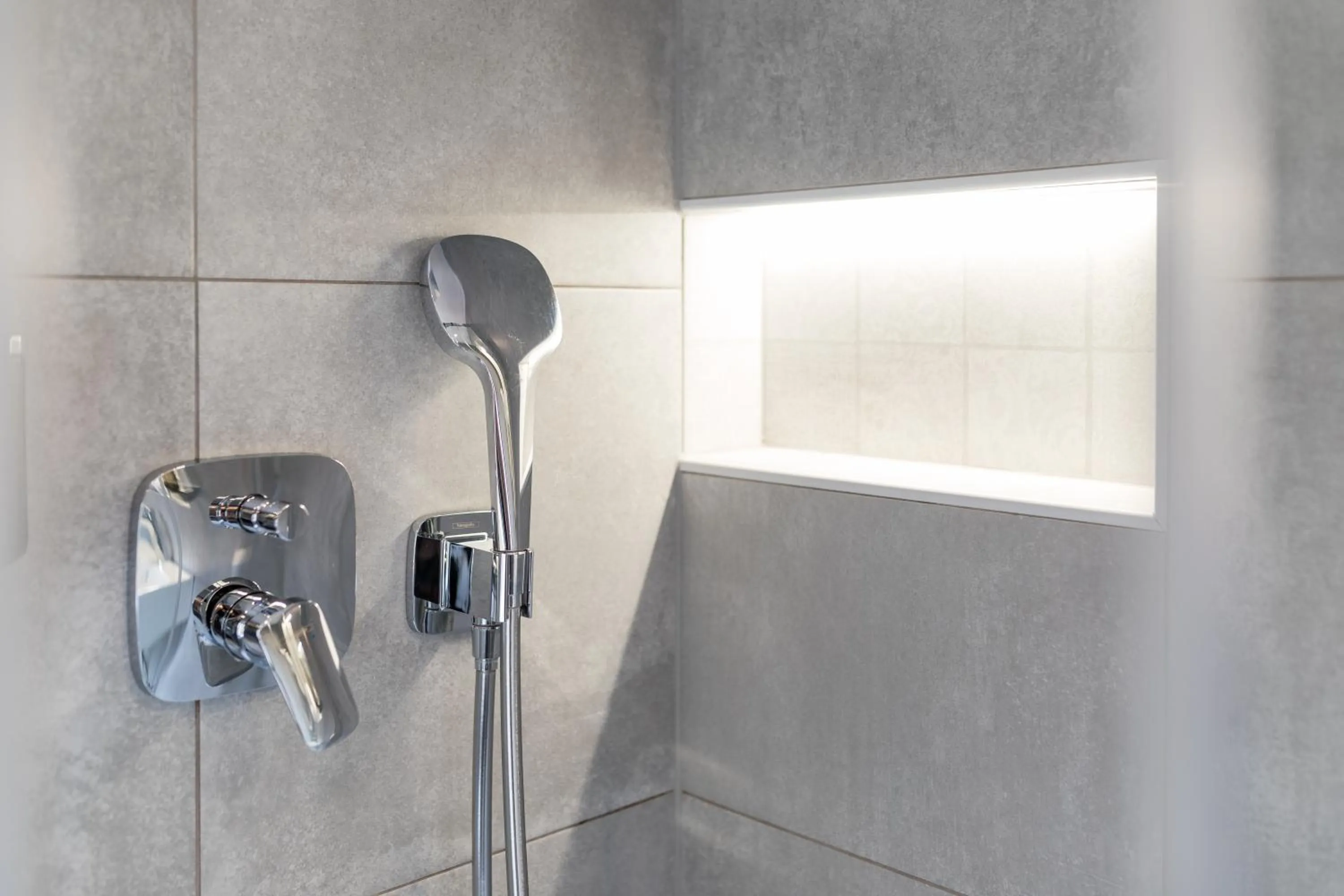 Shower in Garni Hotel Cirman