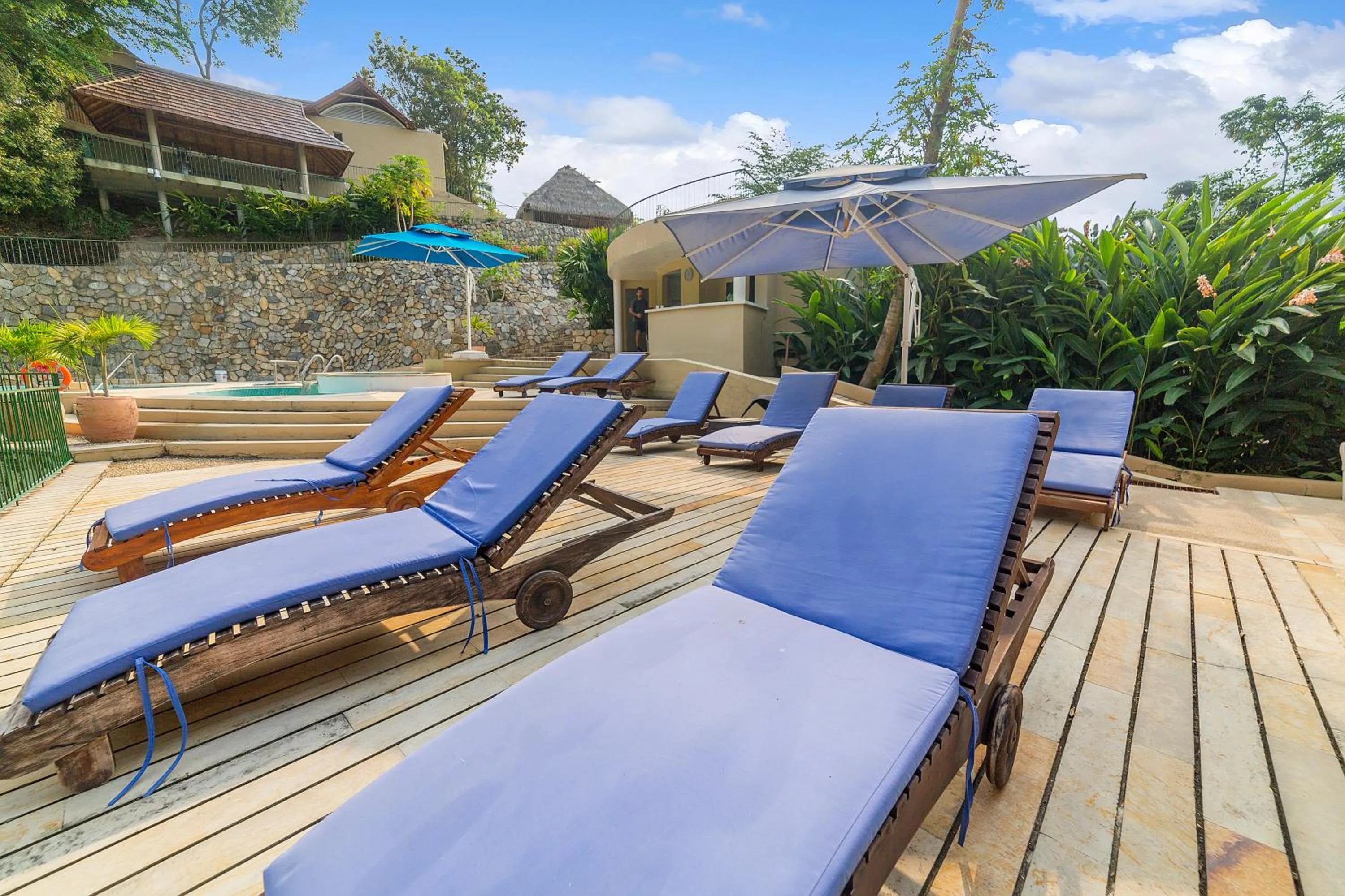 sunbed in Entremonte Wellness Hotel and Spa