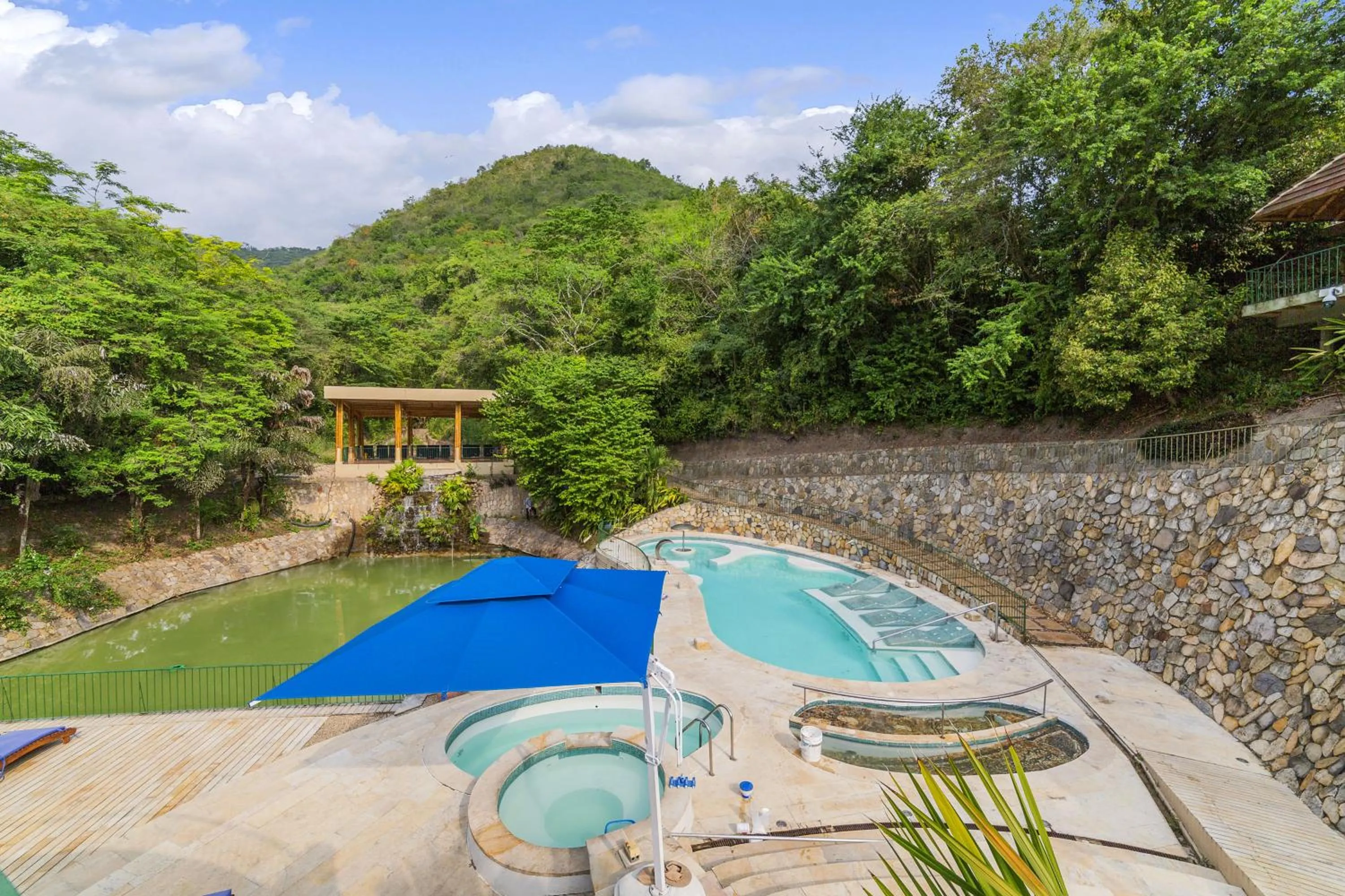 Swimming pool in Entremonte Wellness Hotel and Spa