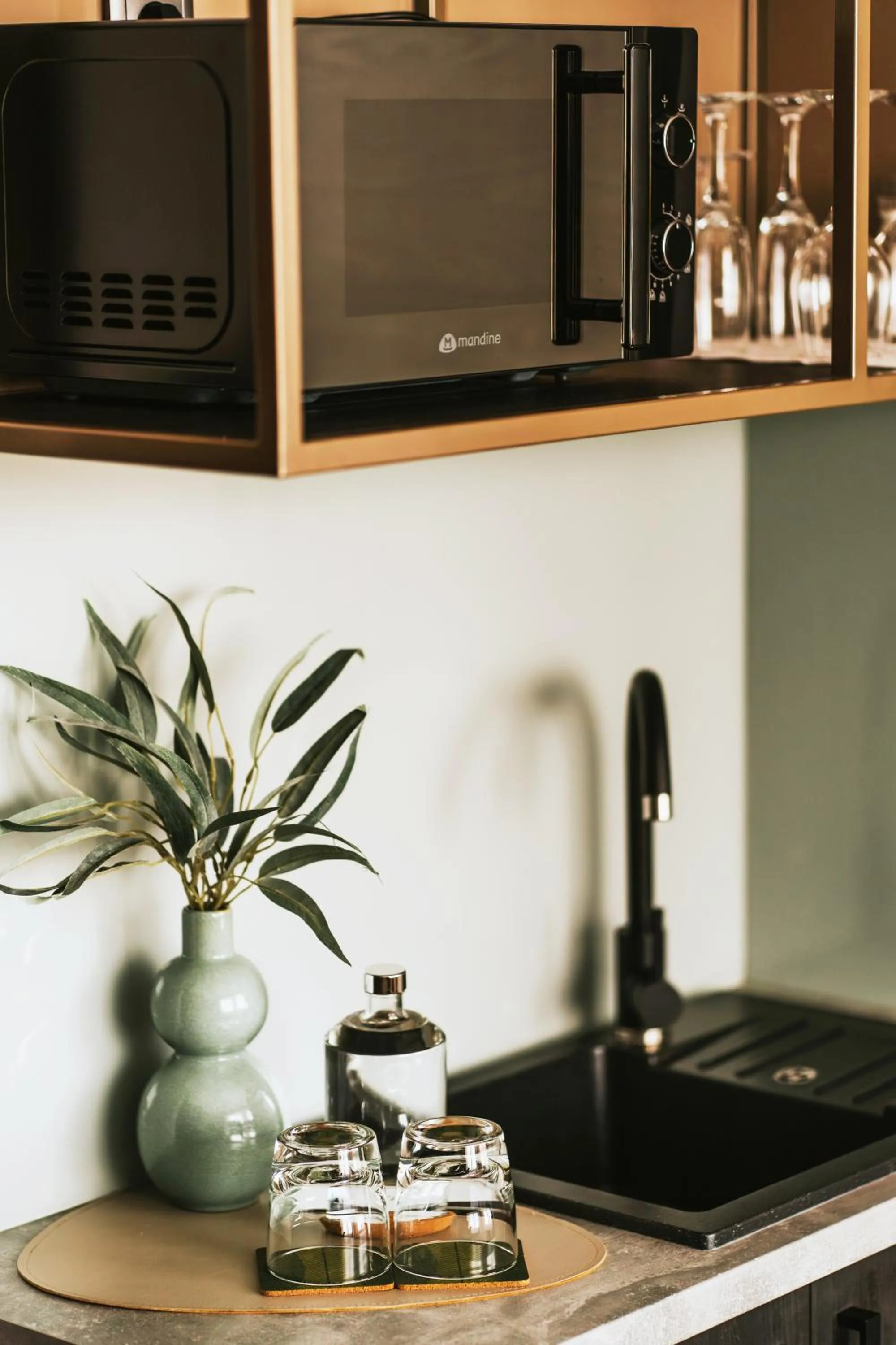 Photo of the whole room in Green Hotel