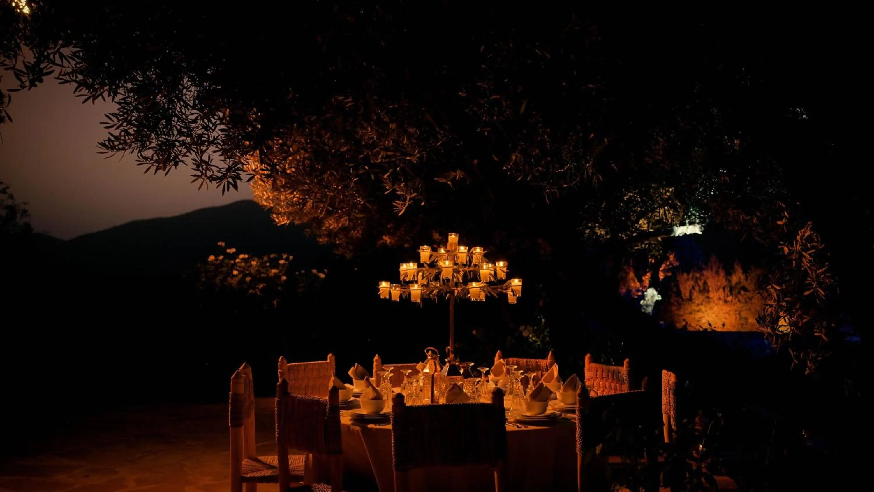 Night in Olinto, Atlas Mountain Retreat - adults only