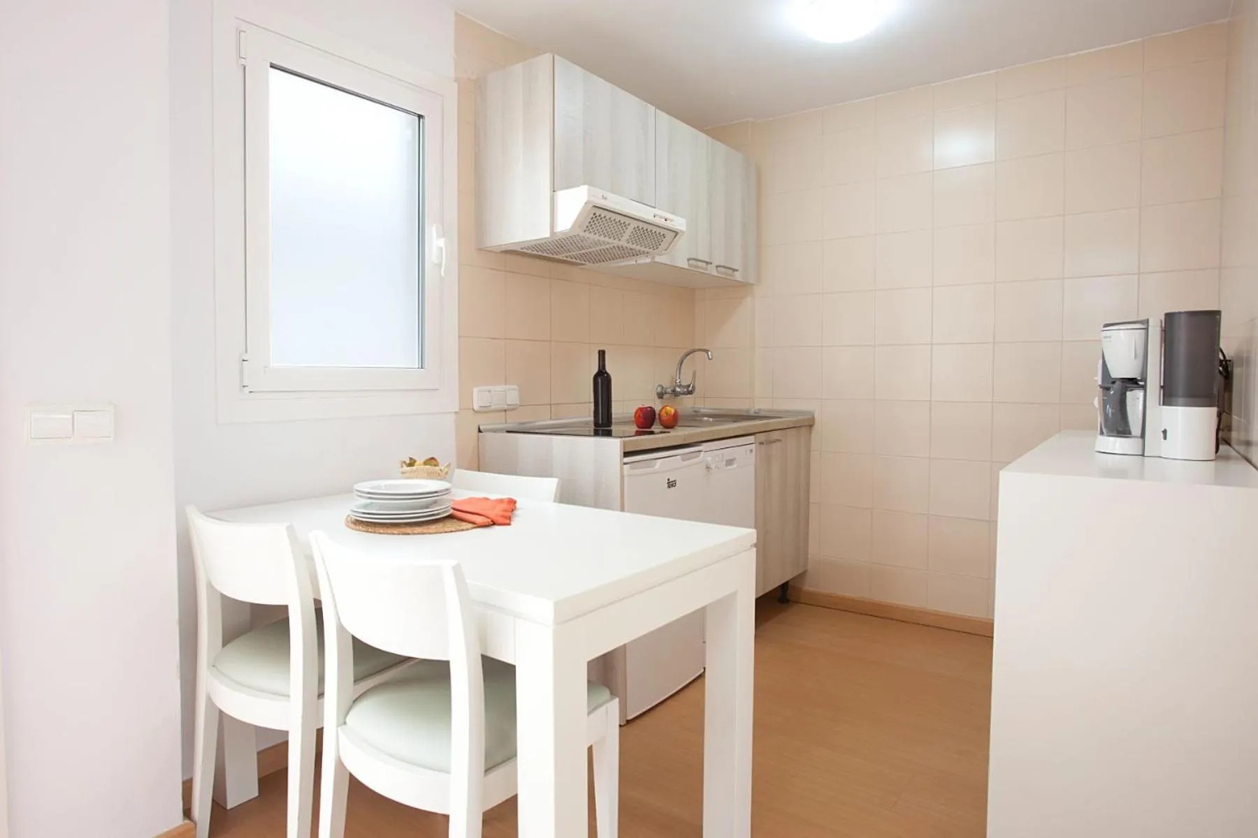 Kitchen or kitchenette in Apartamentos Vista Alegre Mallorca