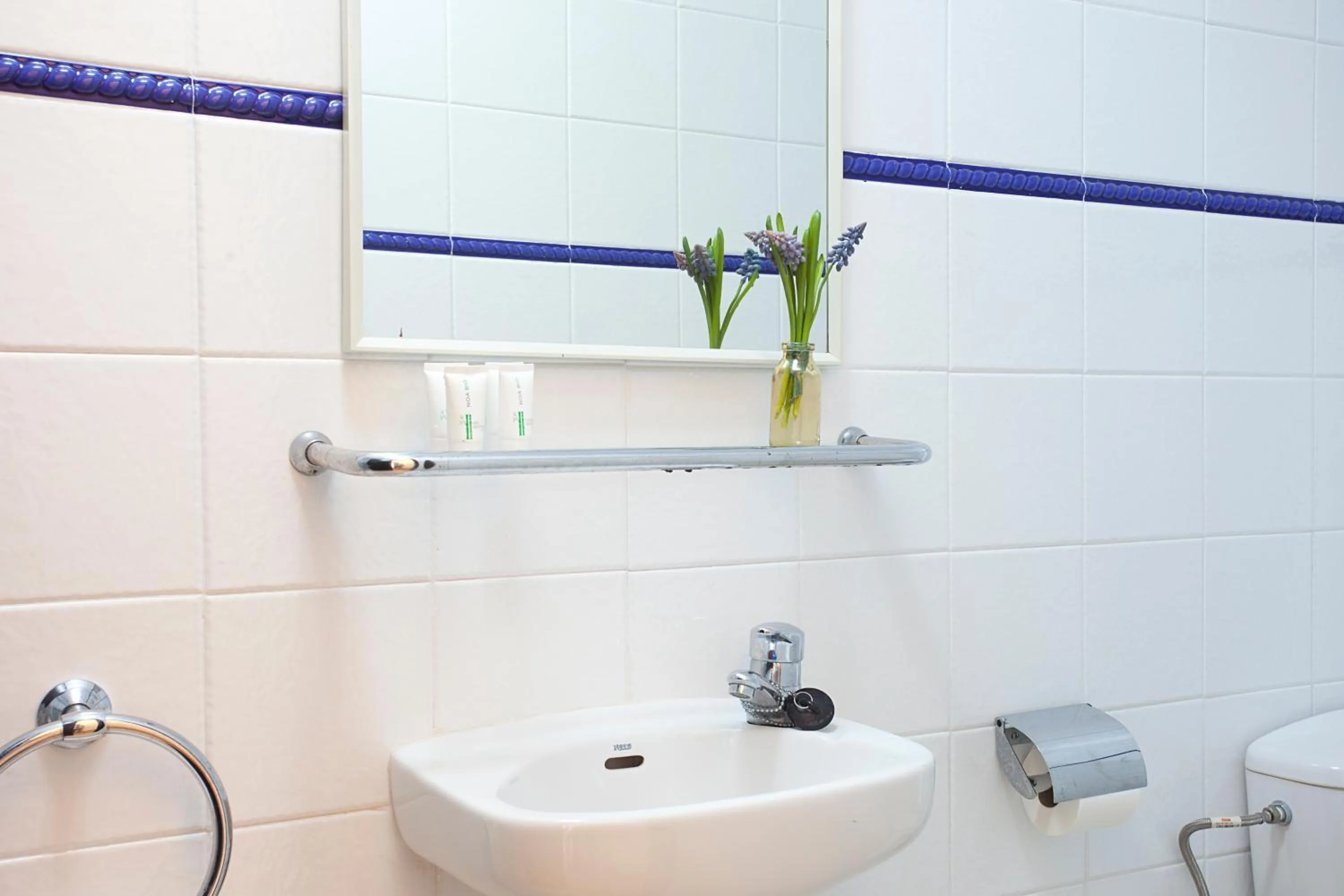 Bathroom in Apartamentos Vista Alegre Mallorca