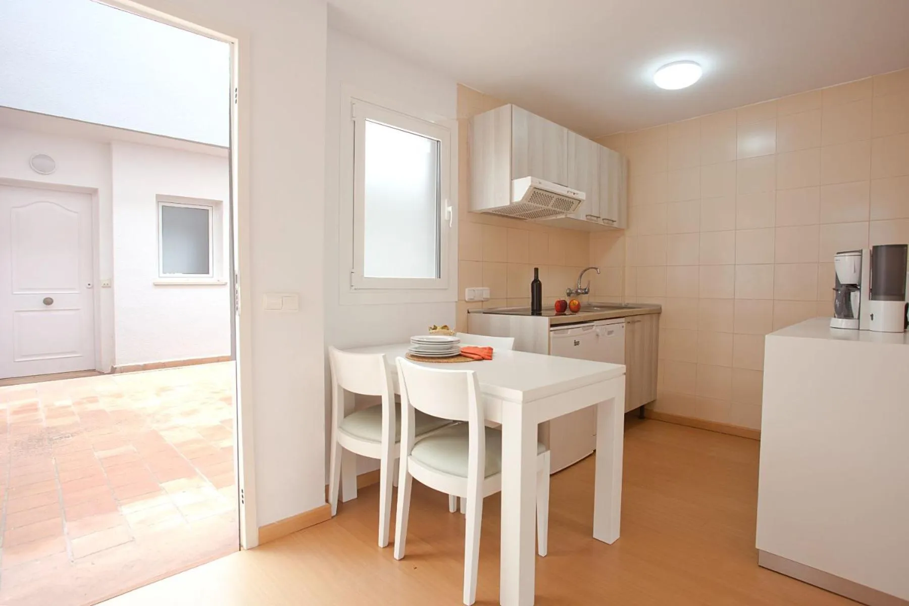 Kitchen or kitchenette in Apartamentos Vista Alegre Mallorca