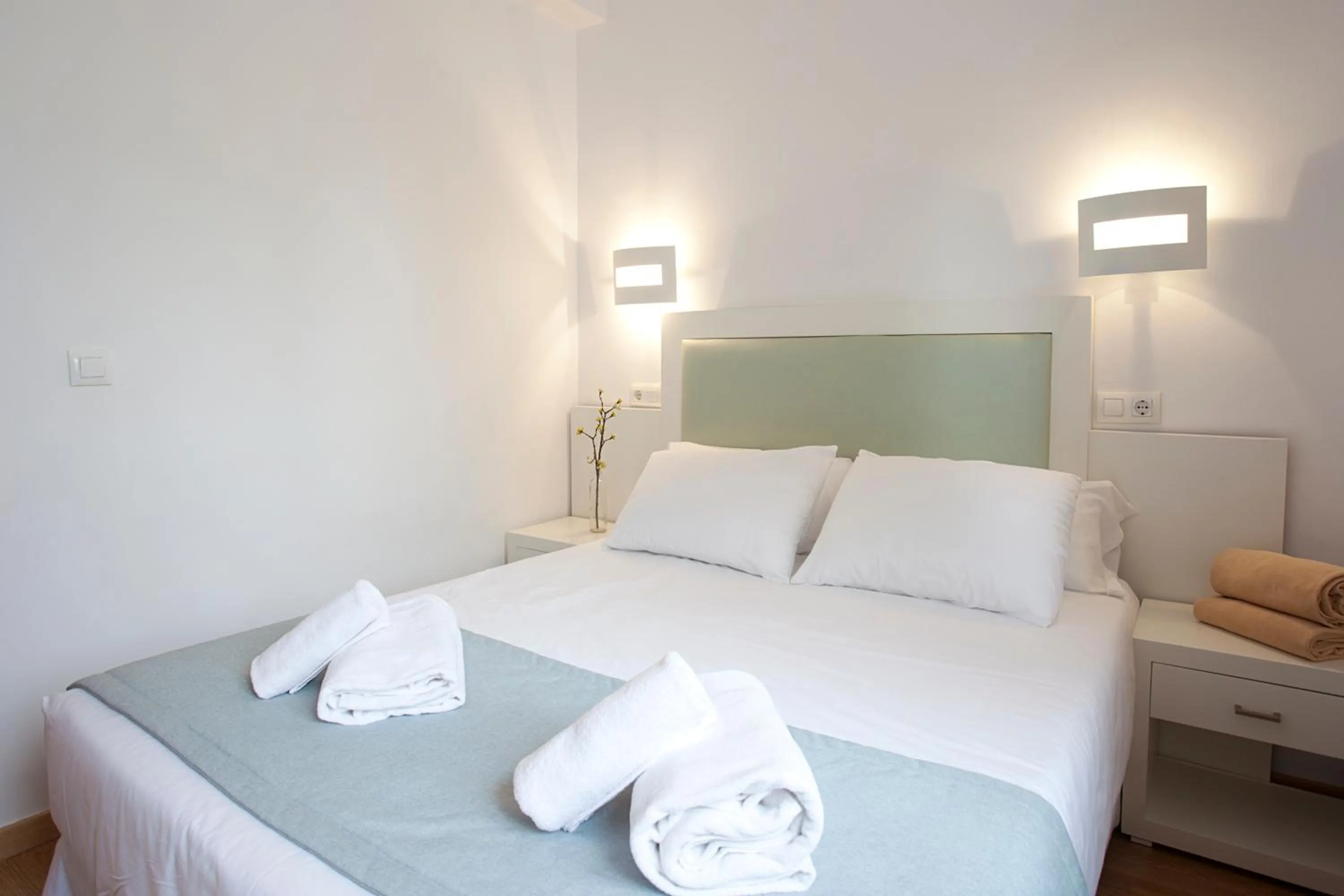 Bed in Apartamentos Vista Alegre Mallorca