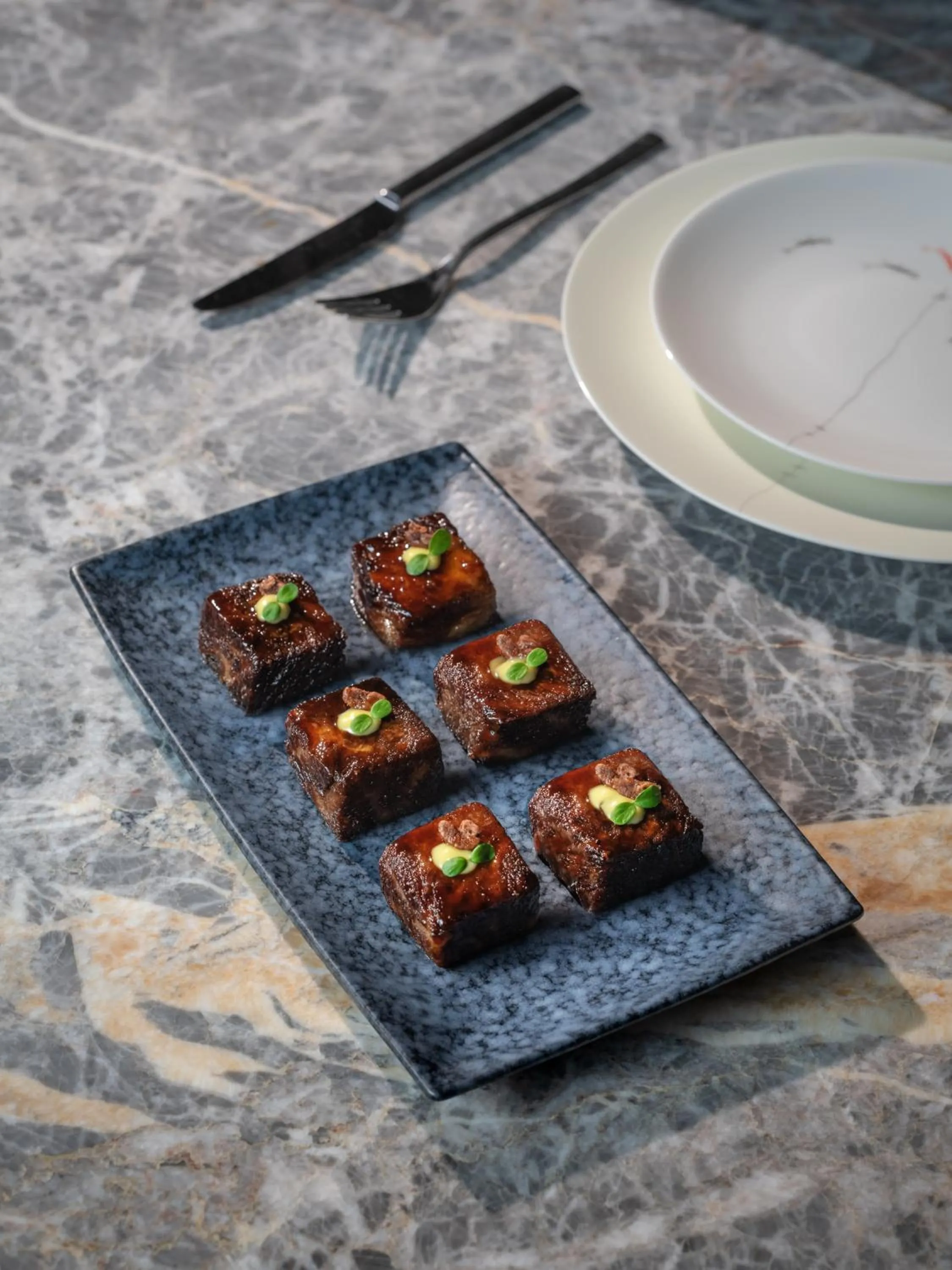 Restaurant/places to eat in Kimpton Bamboo Grove Suzhou by IHG