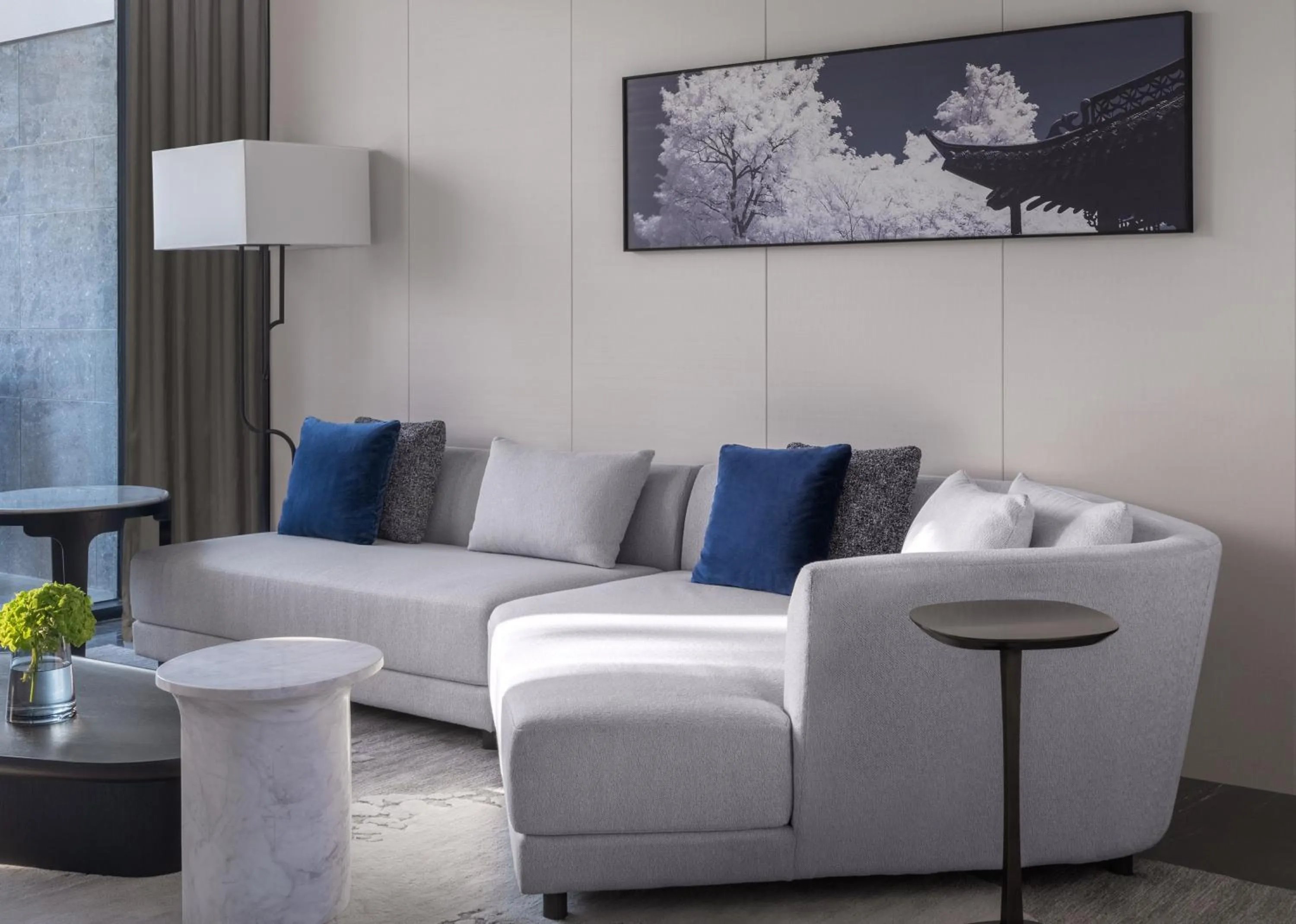 Living room in Kimpton Bamboo Grove Suzhou by IHG