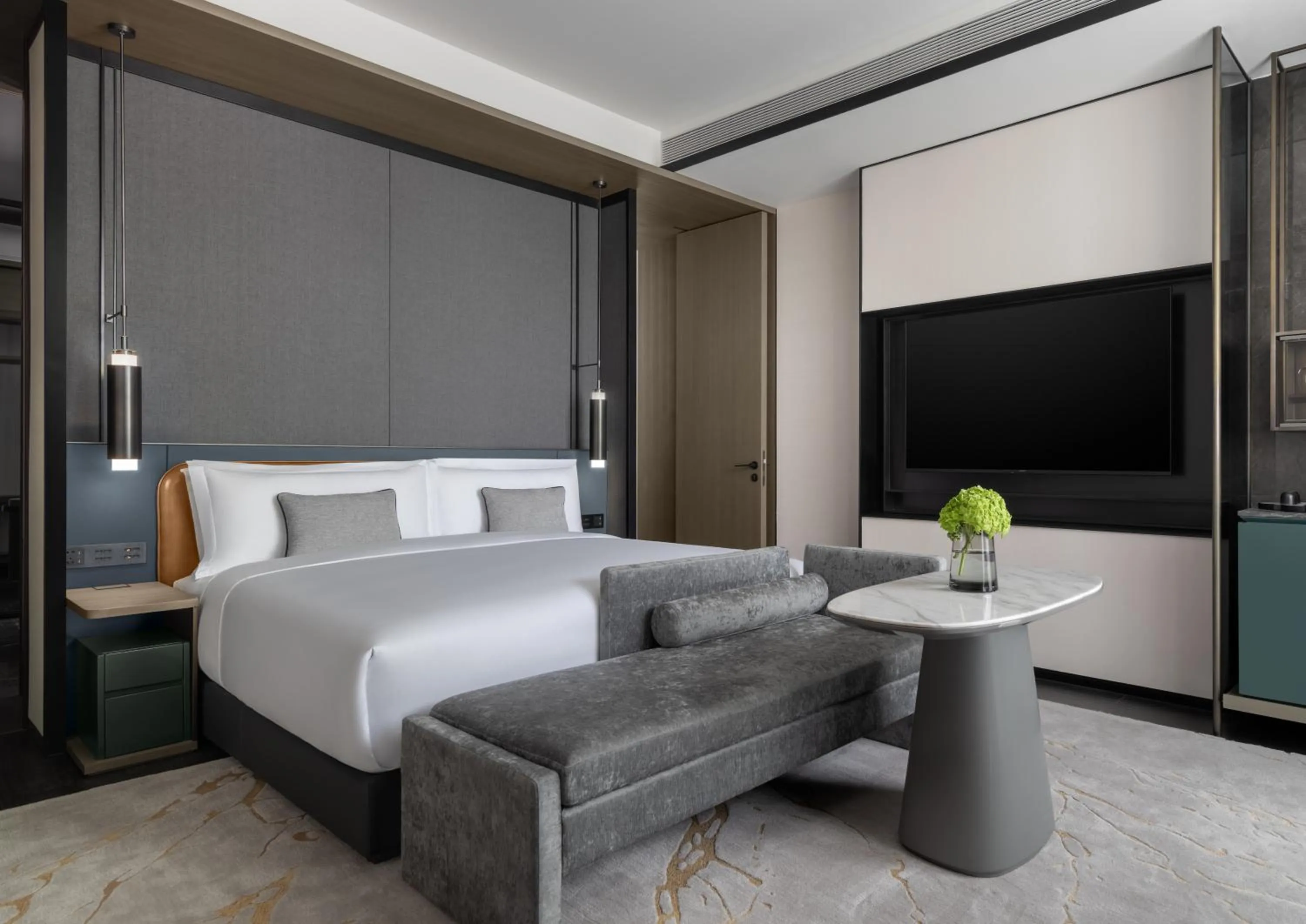 Bed in Kimpton Bamboo Grove Suzhou by IHG