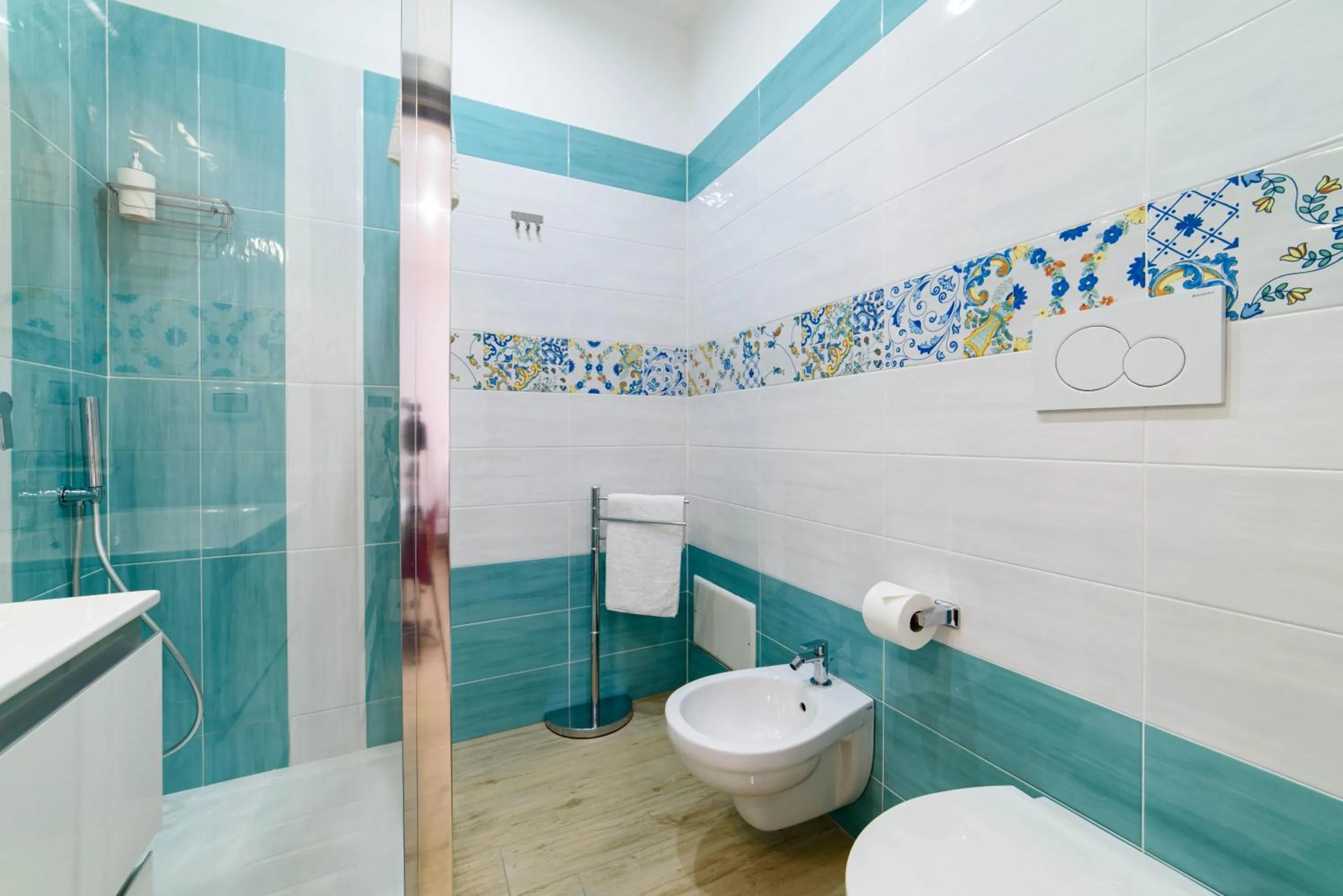 Shower in SYMPHONY HOUSE