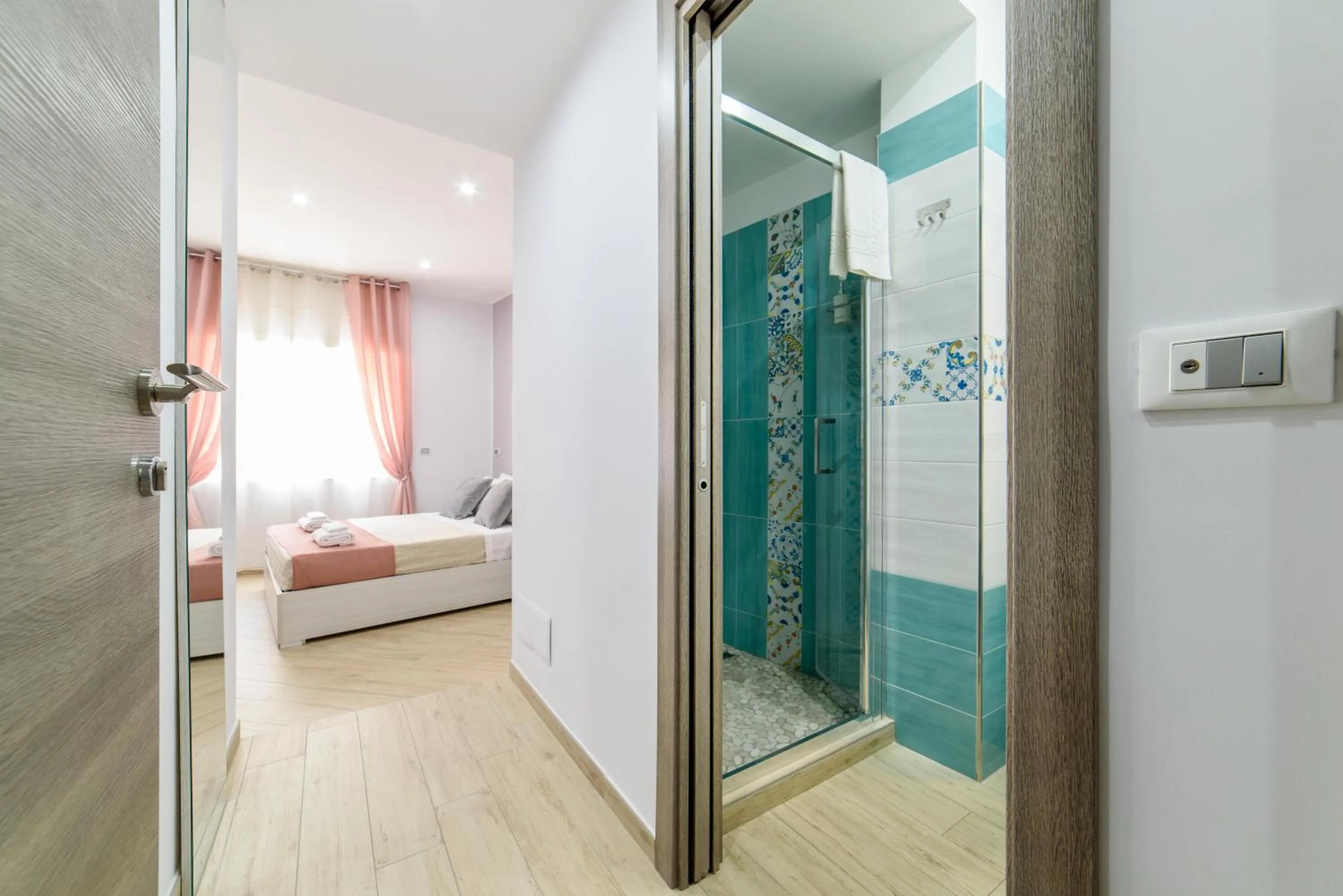 Bathroom, Bed in SYMPHONY HOUSE