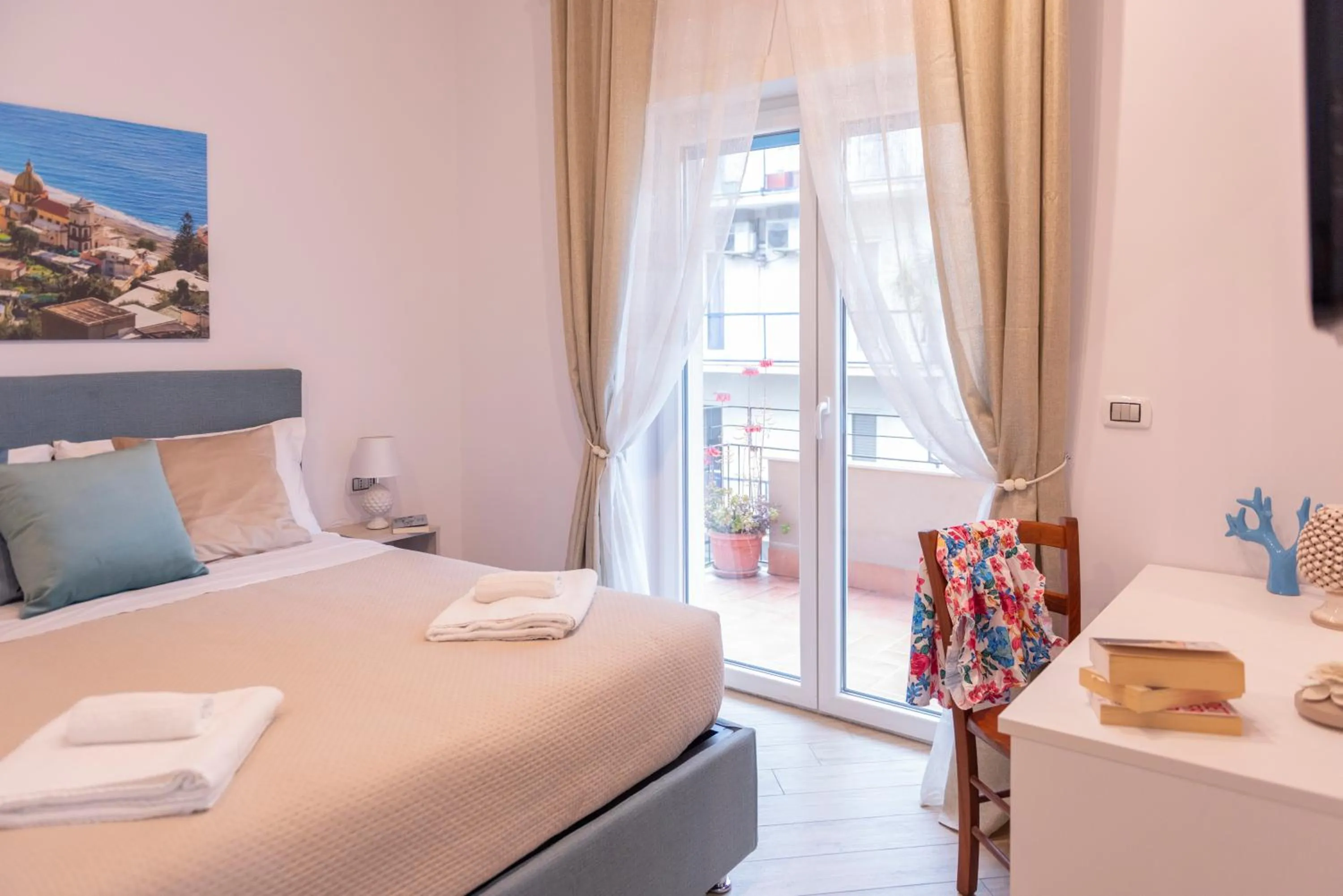 Bed in SYMPHONY HOUSE