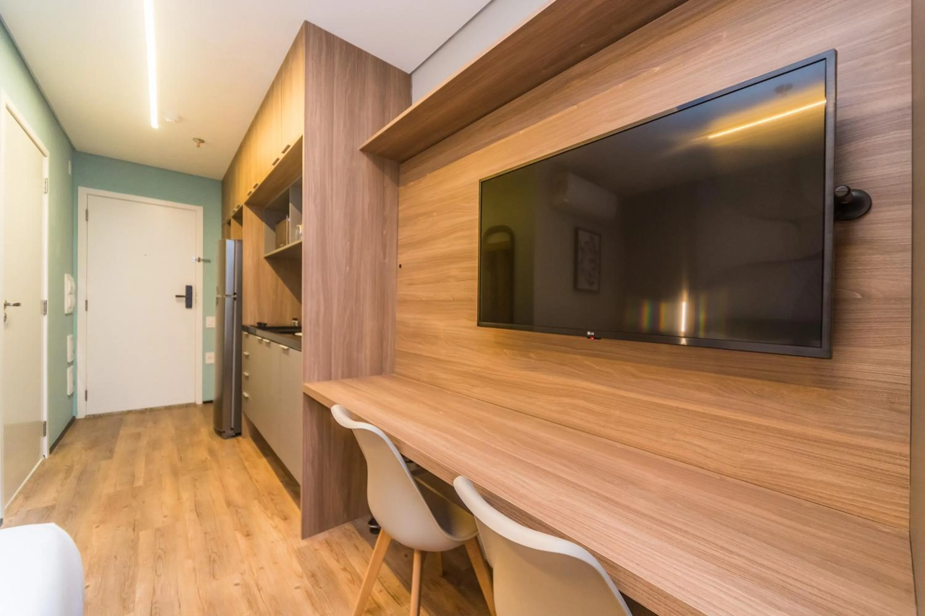 TV and multimedia in Charlie Domy Paraíso