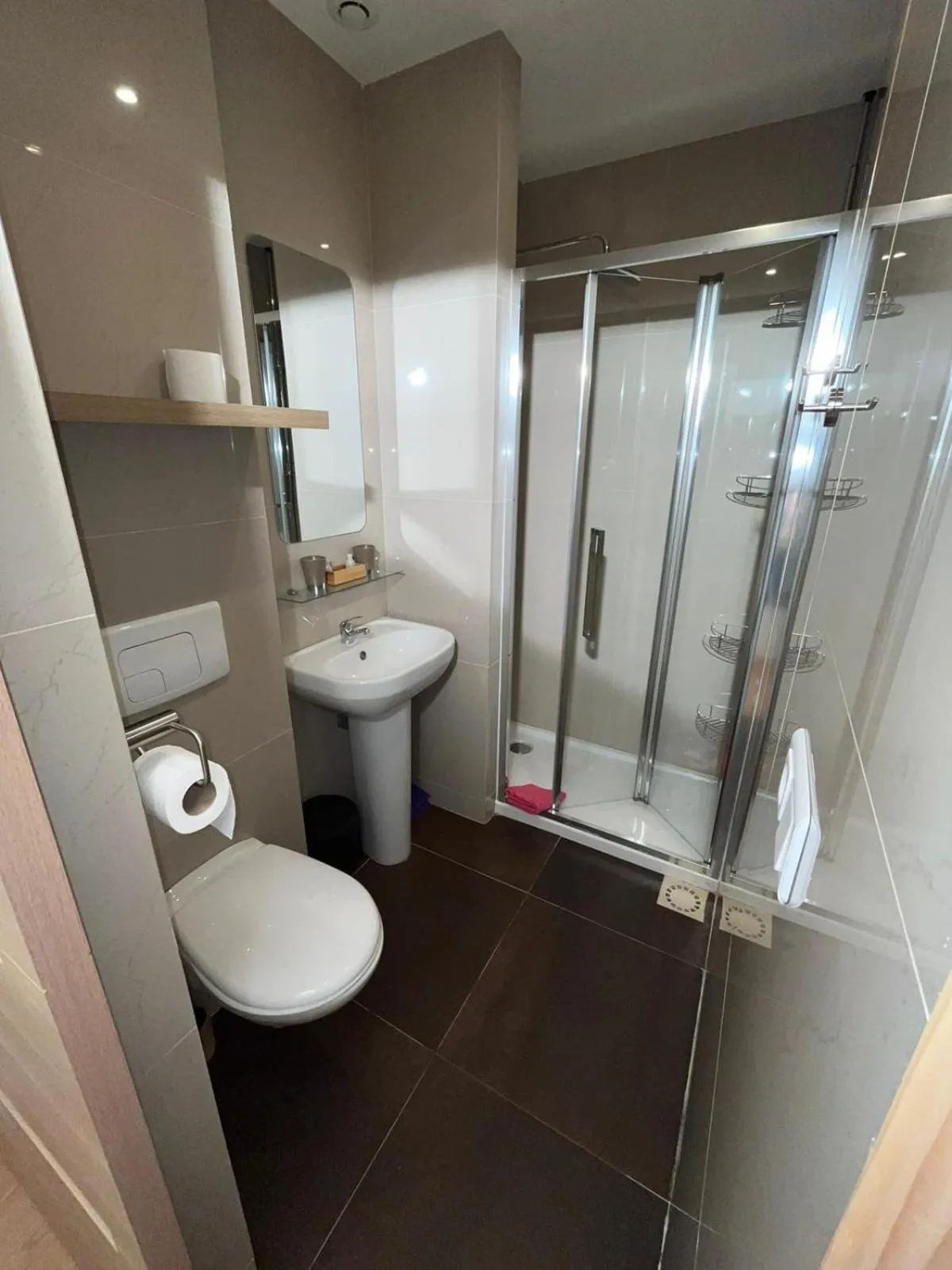 Shower in Residence Akantha