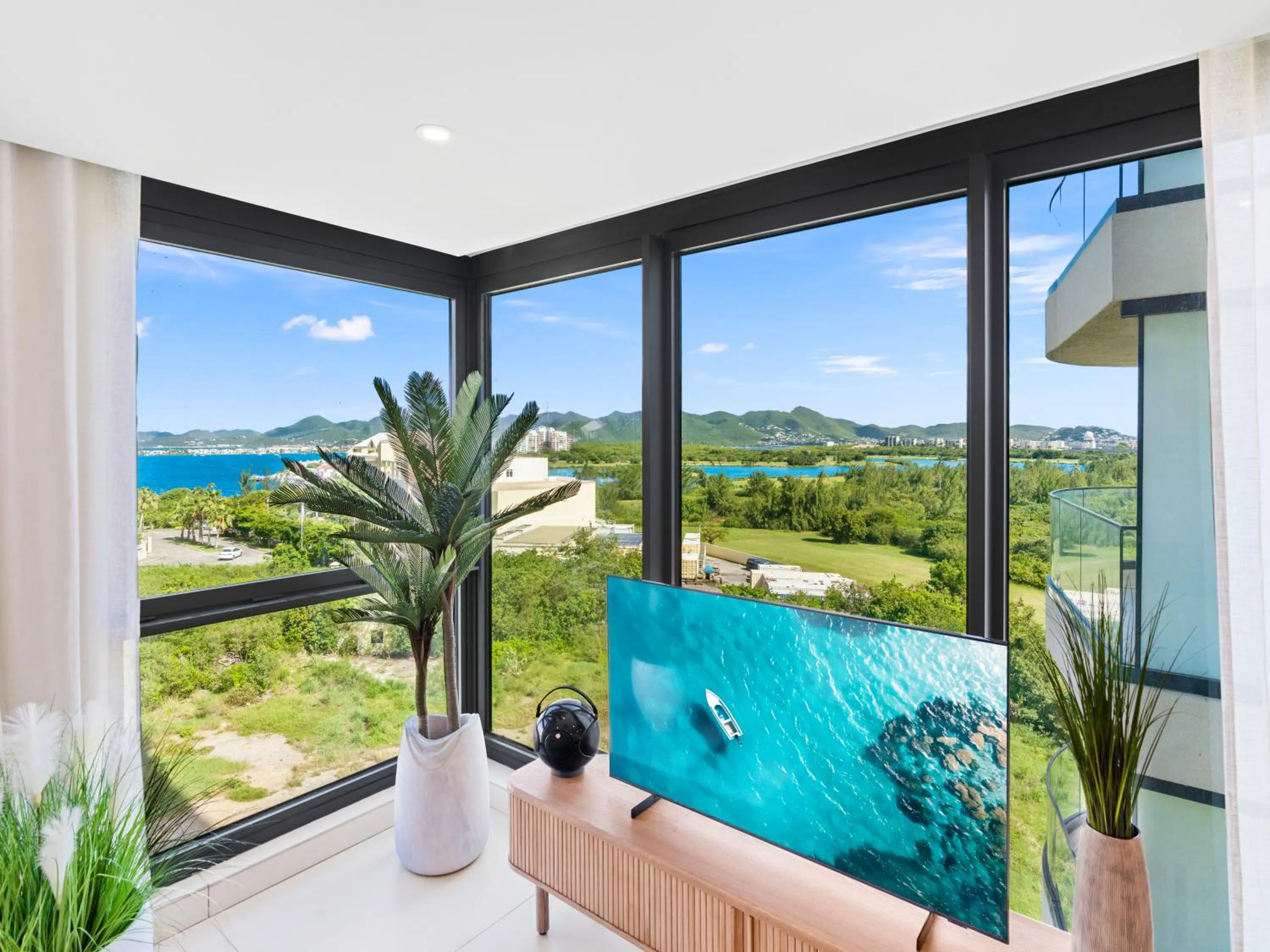 Garden in Fourteen at Mullet Bay