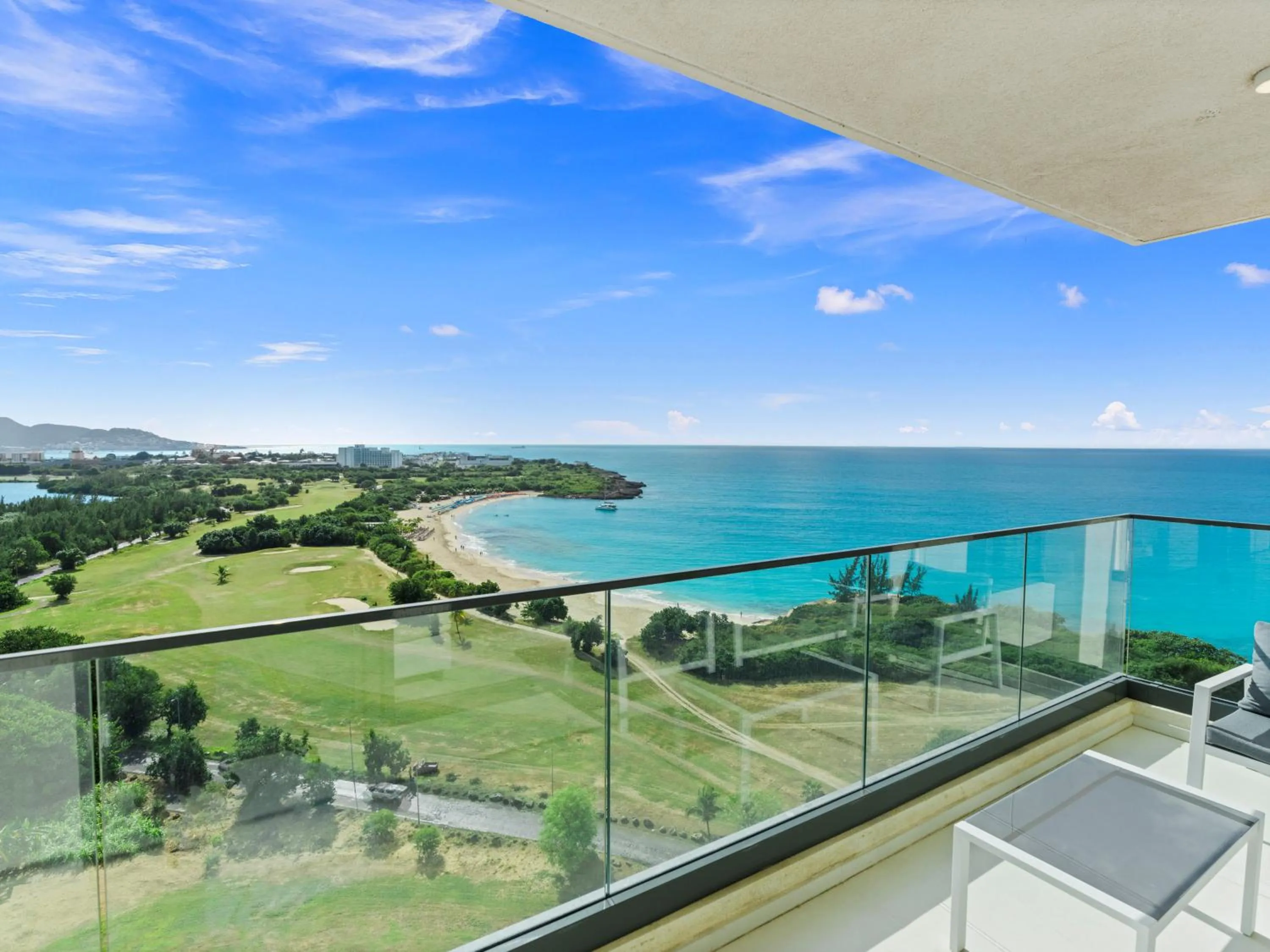 Sea view in Fourteen at Mullet Bay