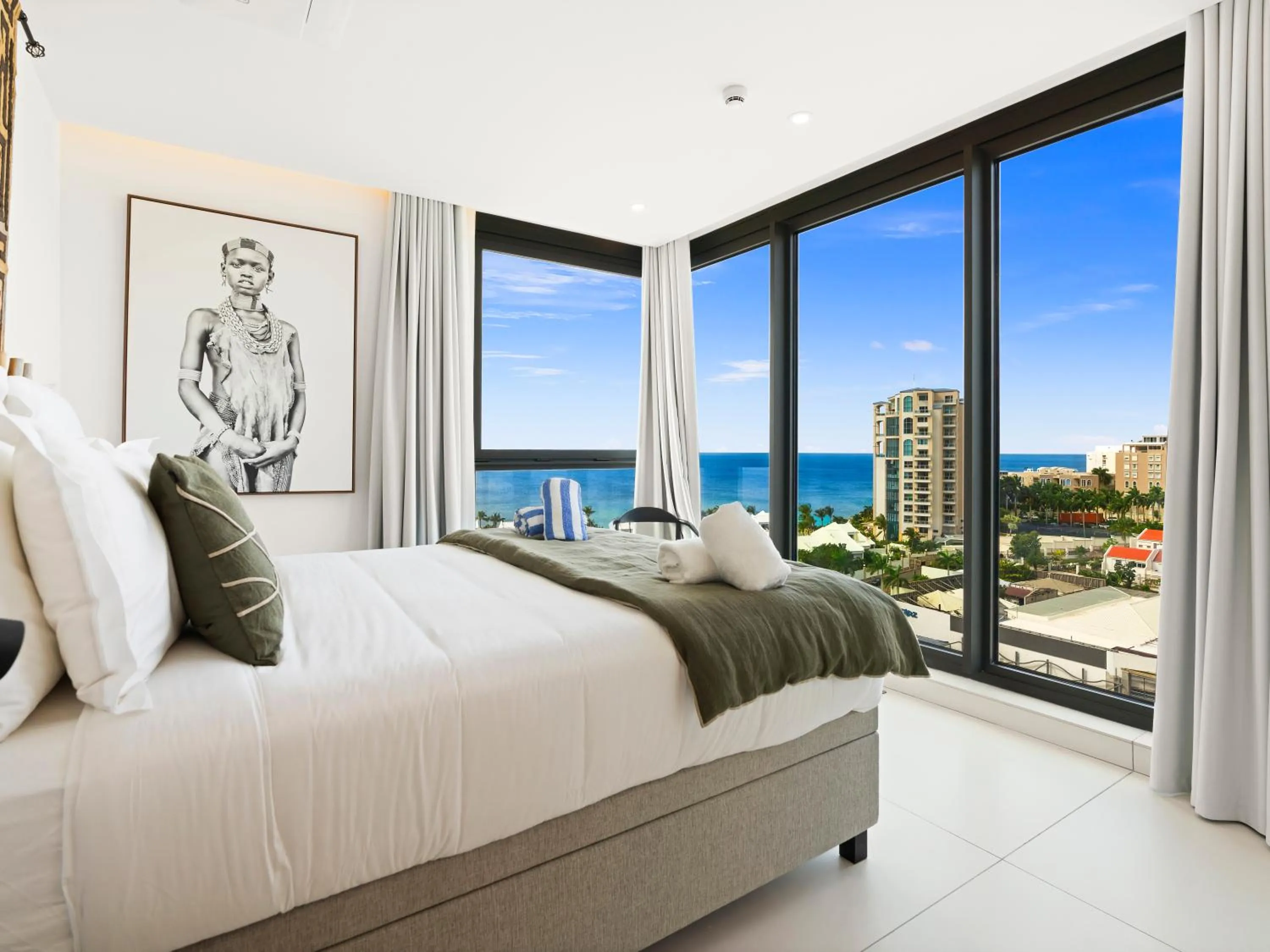 Photo of the whole room, Bed in Fourteen at Mullet Bay