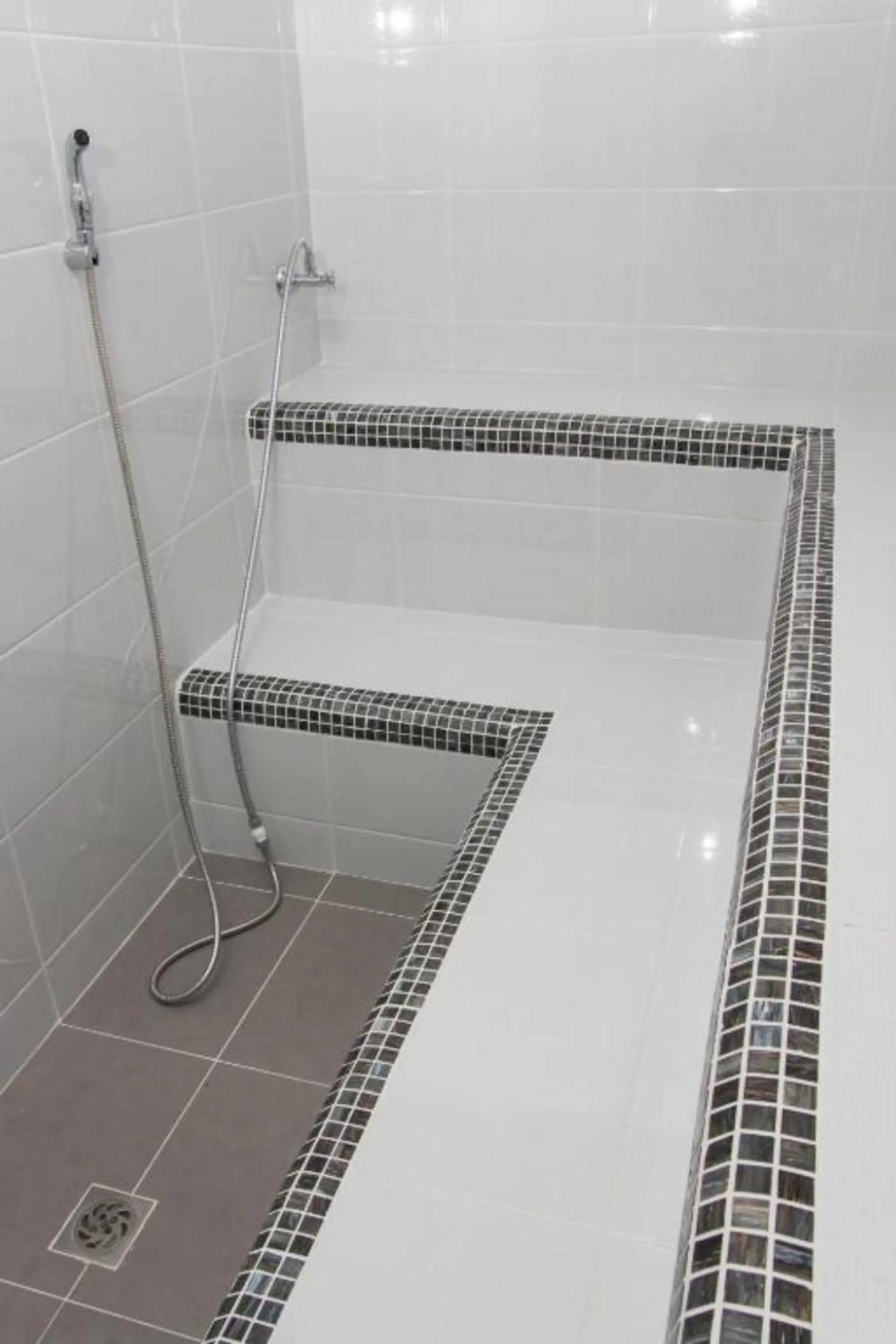 Bathroom in Isa Victory Hotel Boutique