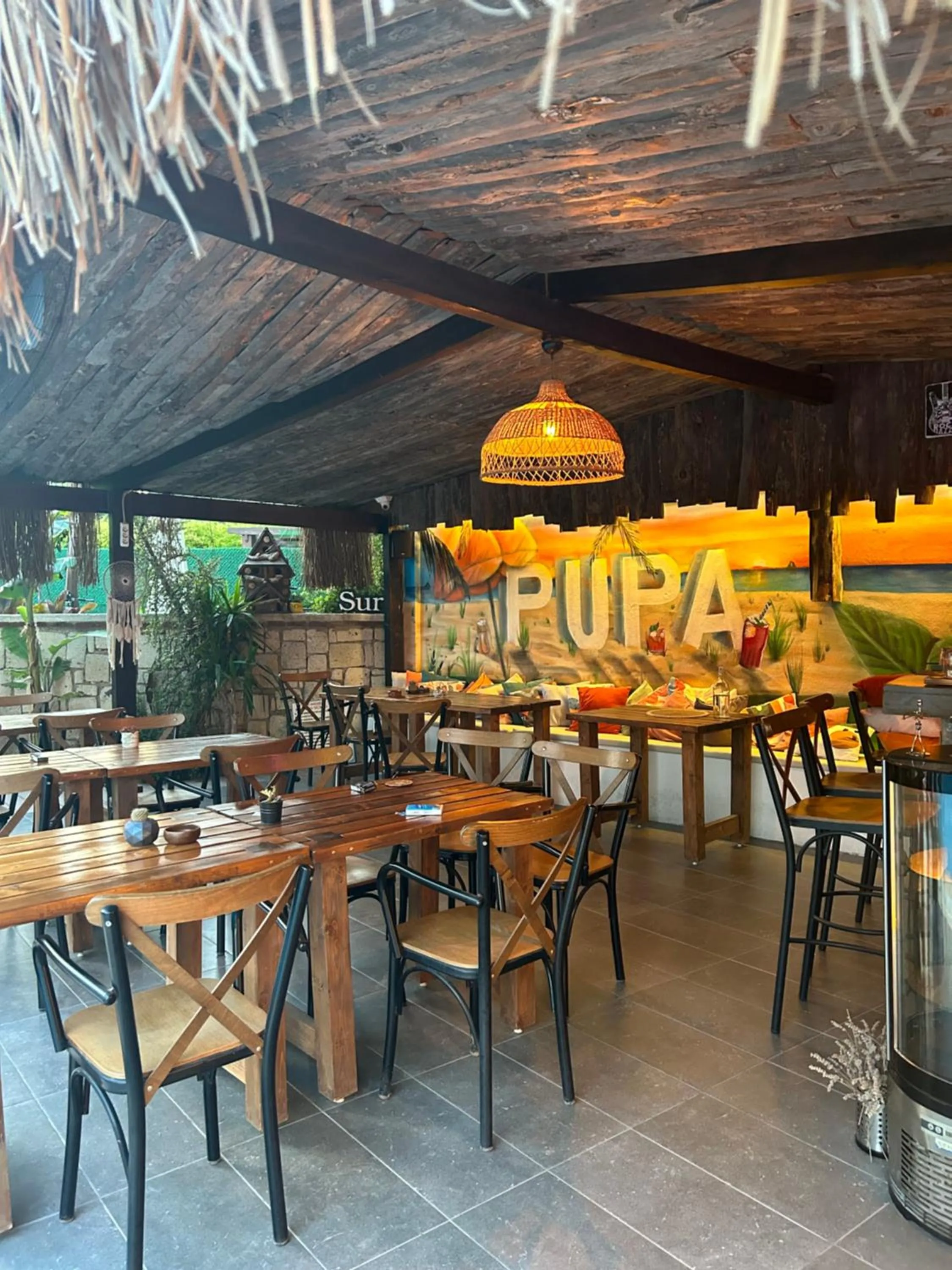 Restaurant/places to eat in Pupa Alaçatı Butik Otel