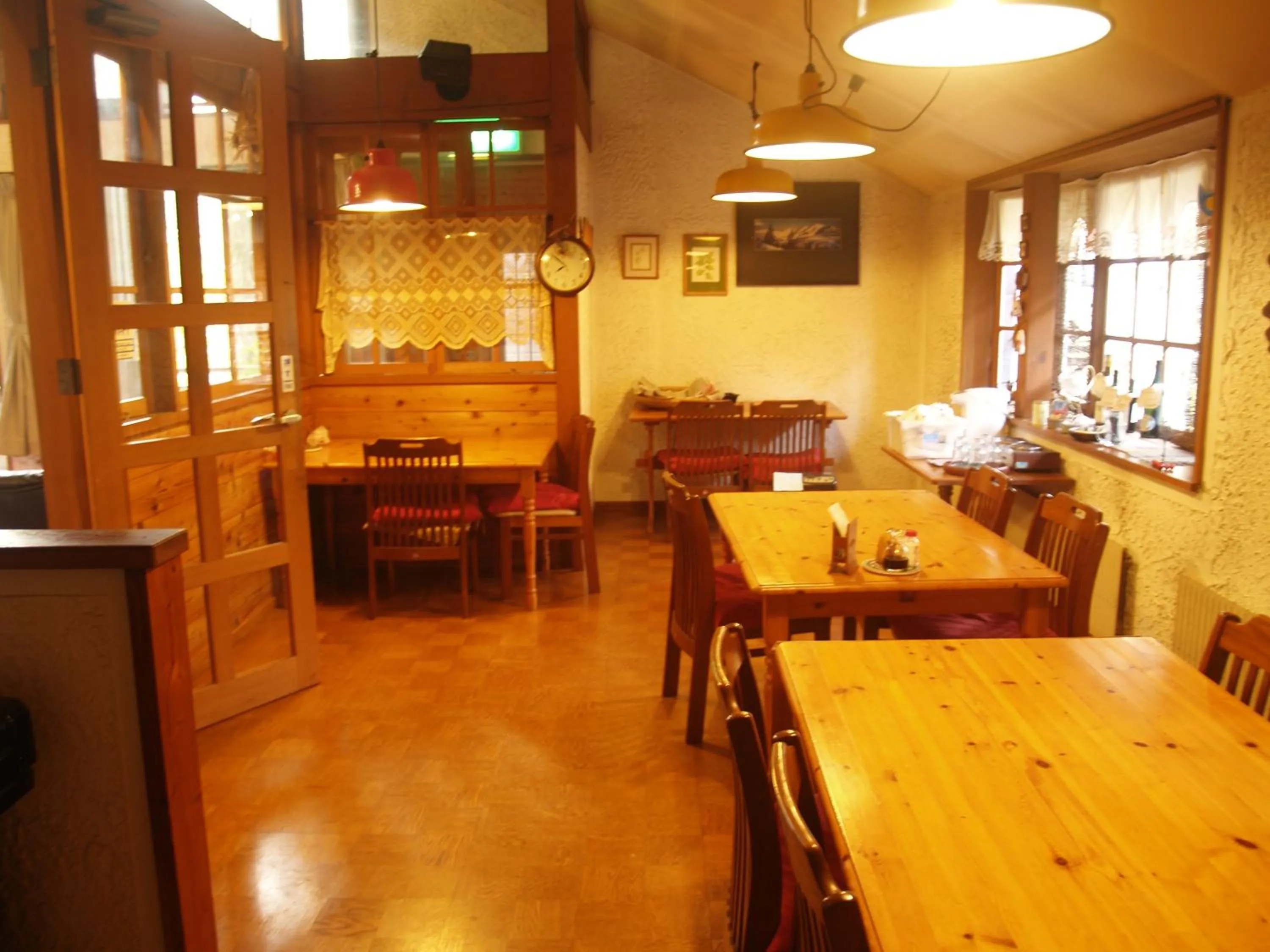 Communal lounge/ TV room in Woody House Kazamidori